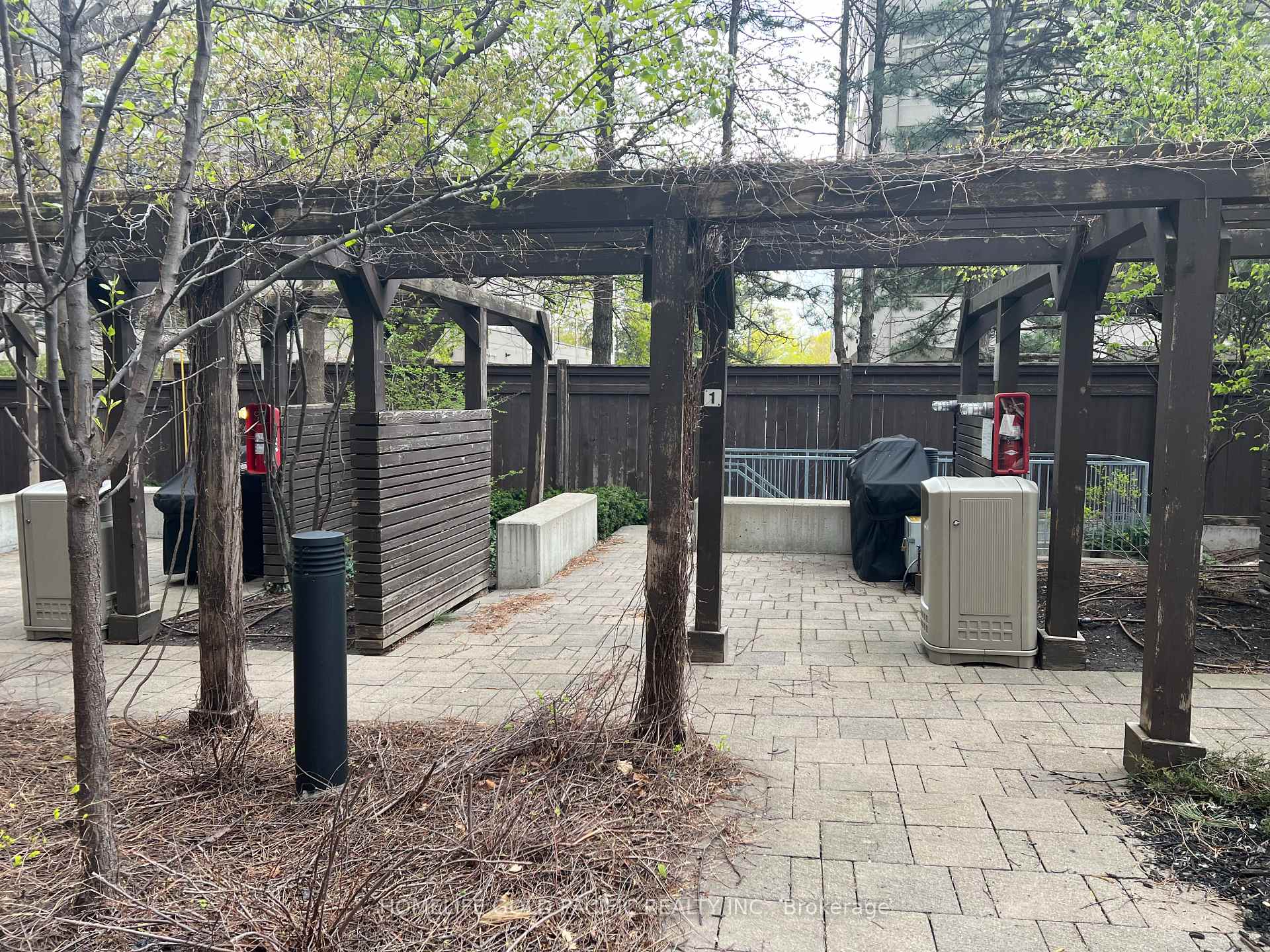 Photo 13 of Unit 2111, 33 Sheppard Avenue E, North York, Willowdale East — HOMEH