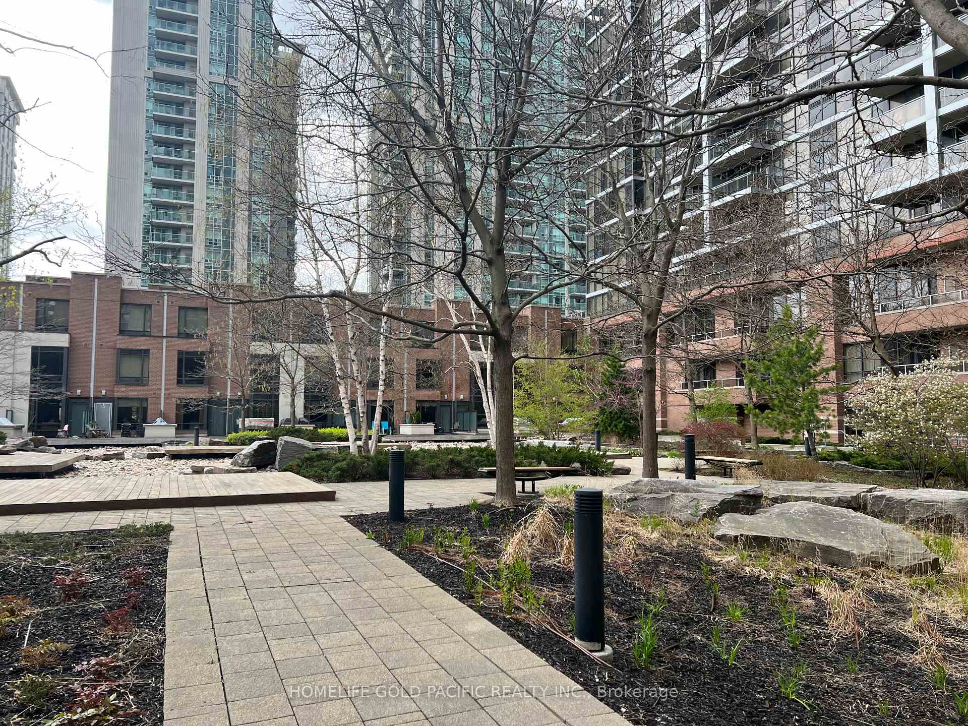 Photo 14 of Unit 2111, 33 Sheppard Avenue E, North York, Willowdale East — HOMEH