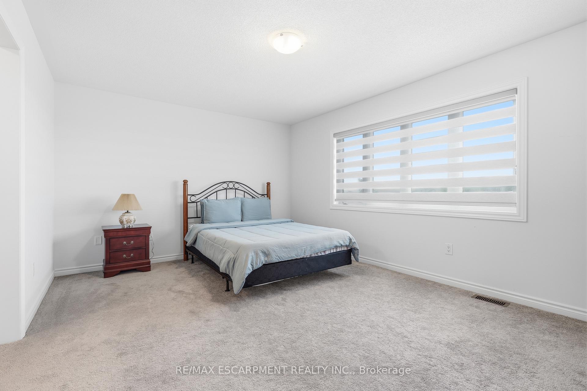 Photo 20 of 147 Midland Place, Welland, Hwy 406/Welland — HOMEH