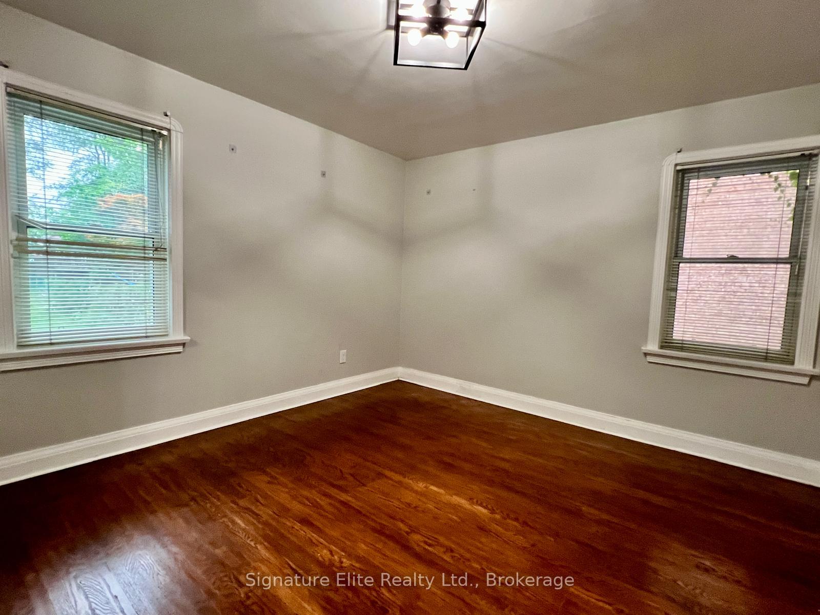 Photo 12 of Unit Upper, 34 Ovida Avenue, Etobicoke, Islington-City Centre West — HOMEH