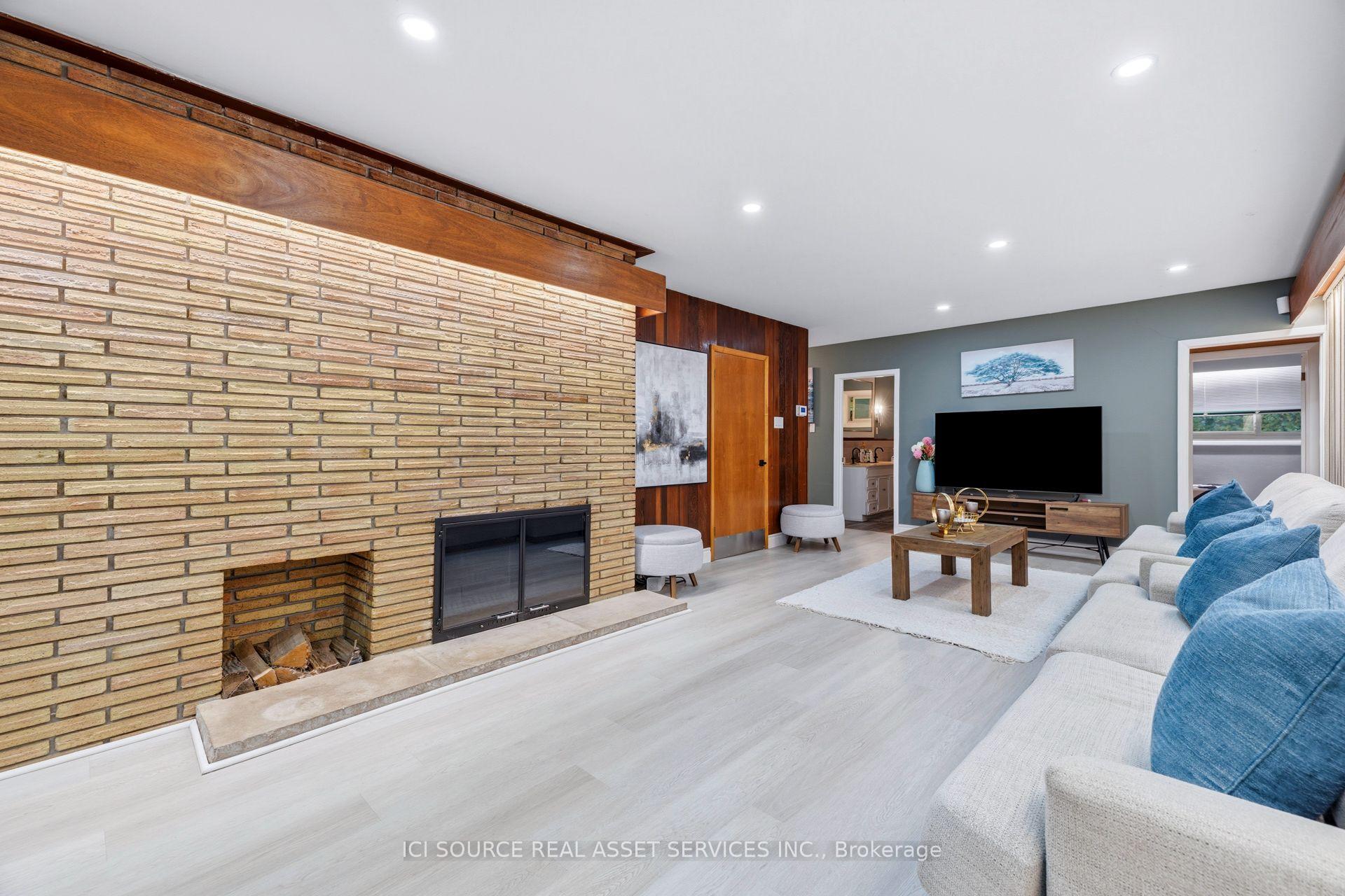 Photo 14 of 701 Sanatorium Road, London, North O — HOMEH