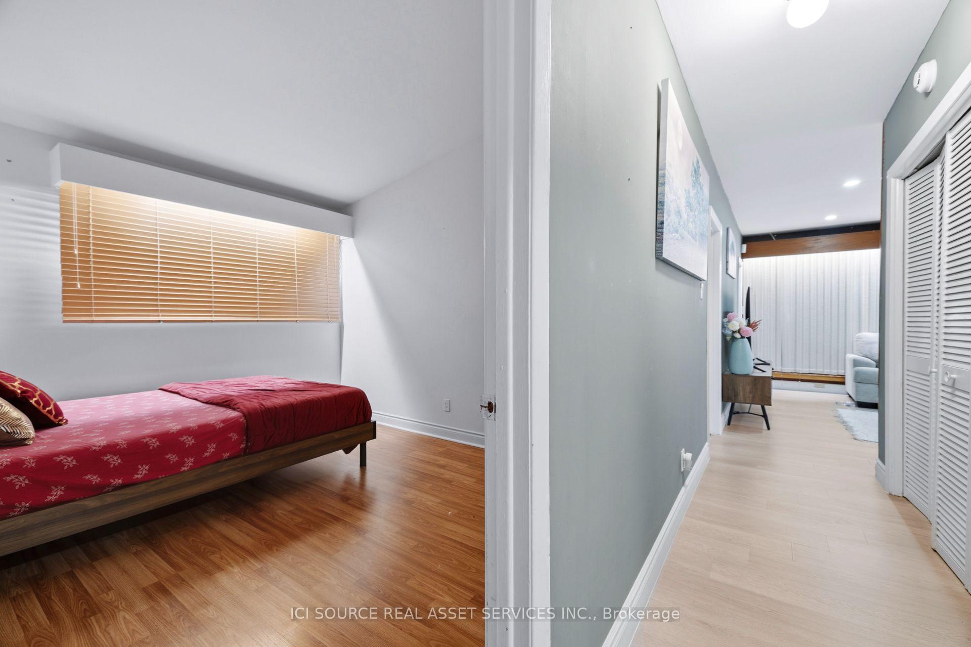 Photo 24 of 701 Sanatorium Road, London, North O — HOMEH