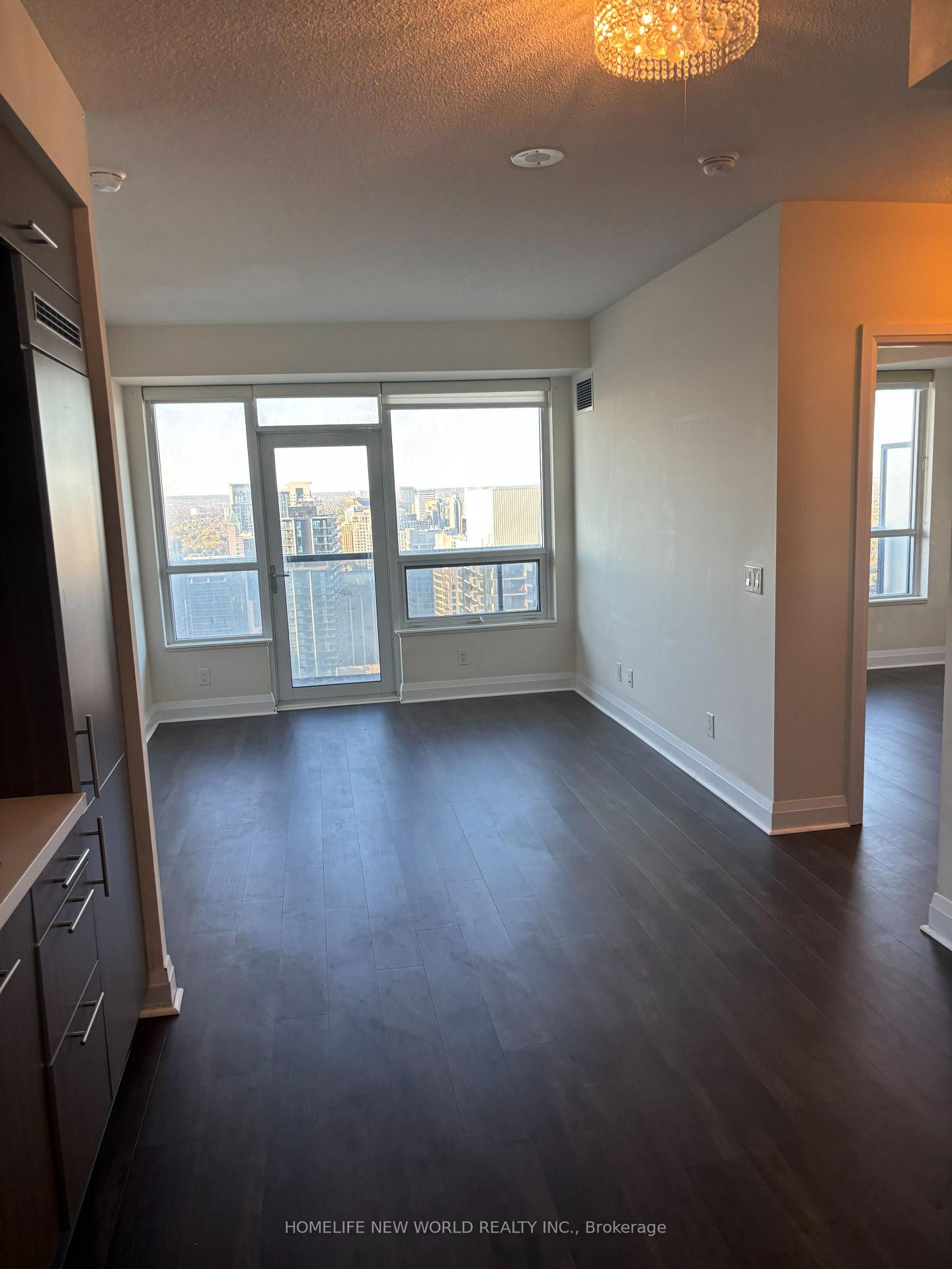 Photo 2 of Unit 3922, 5 Sheppard Avenue E, North York, Willowdale East — HOMEH