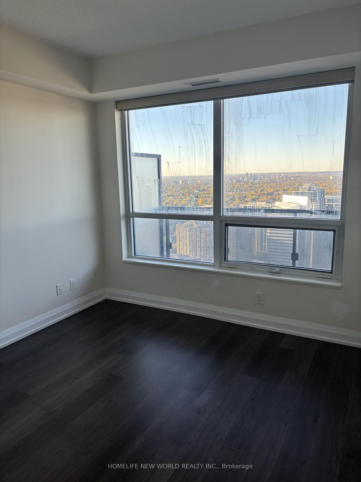 Photo 5 of Unit 3922, 5 Sheppard Avenue E, North York, Willowdale East — HOMEH
