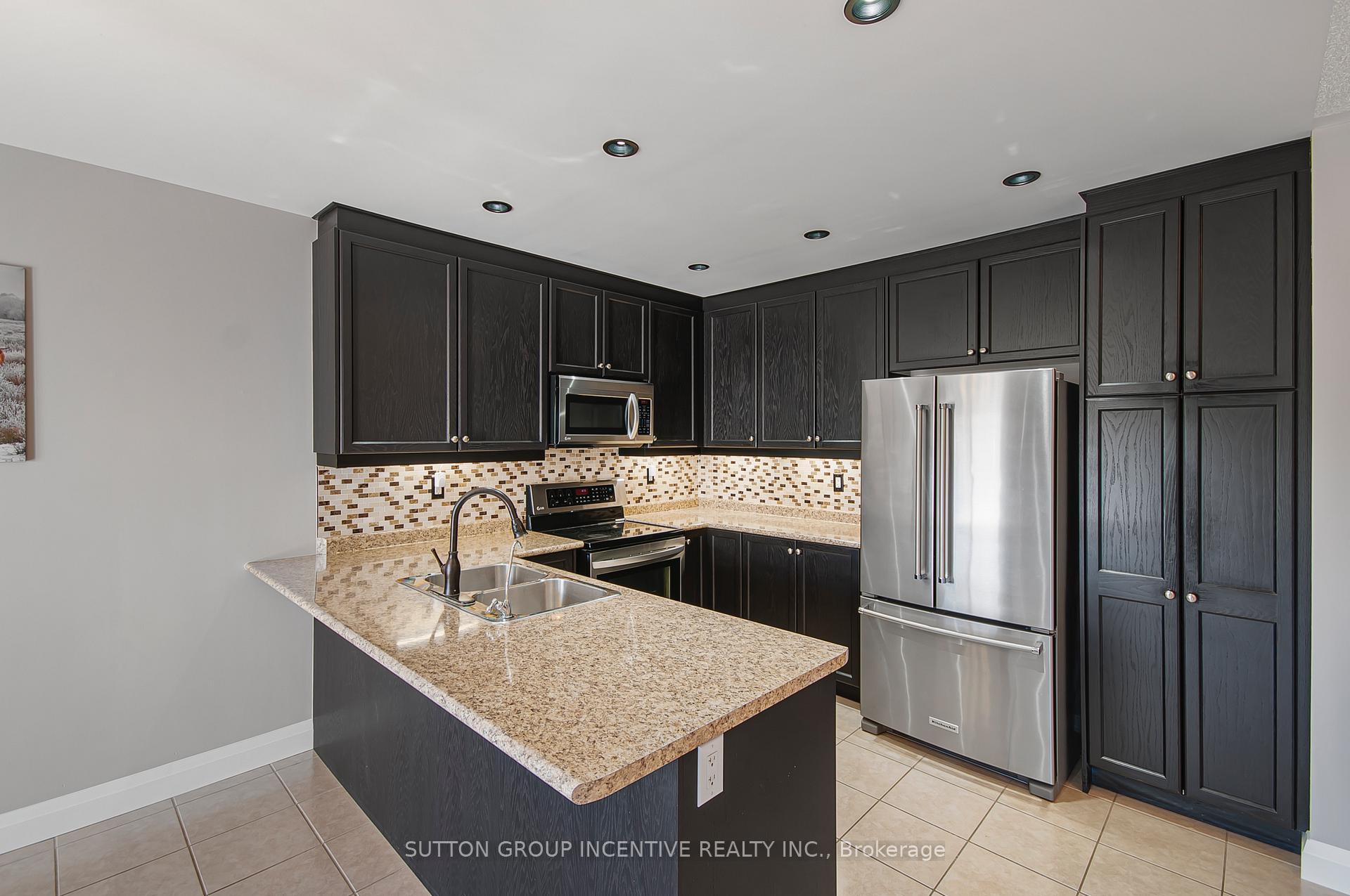 Photo 13 of 61 Antioch Court, Brock, Sunderland — HOMEH