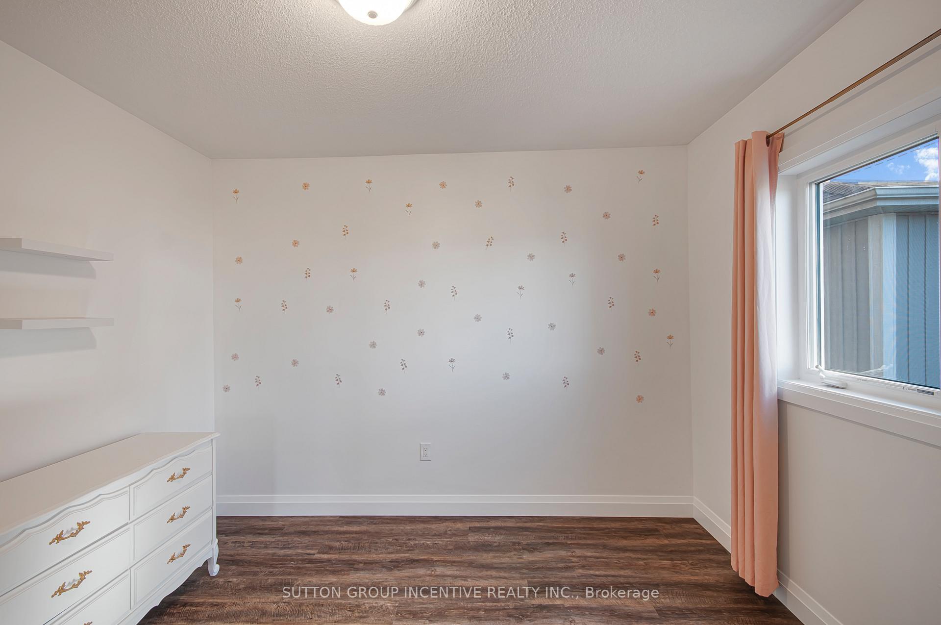 Photo 26 of 61 Antioch Court, Brock, Sunderland — HOMEH