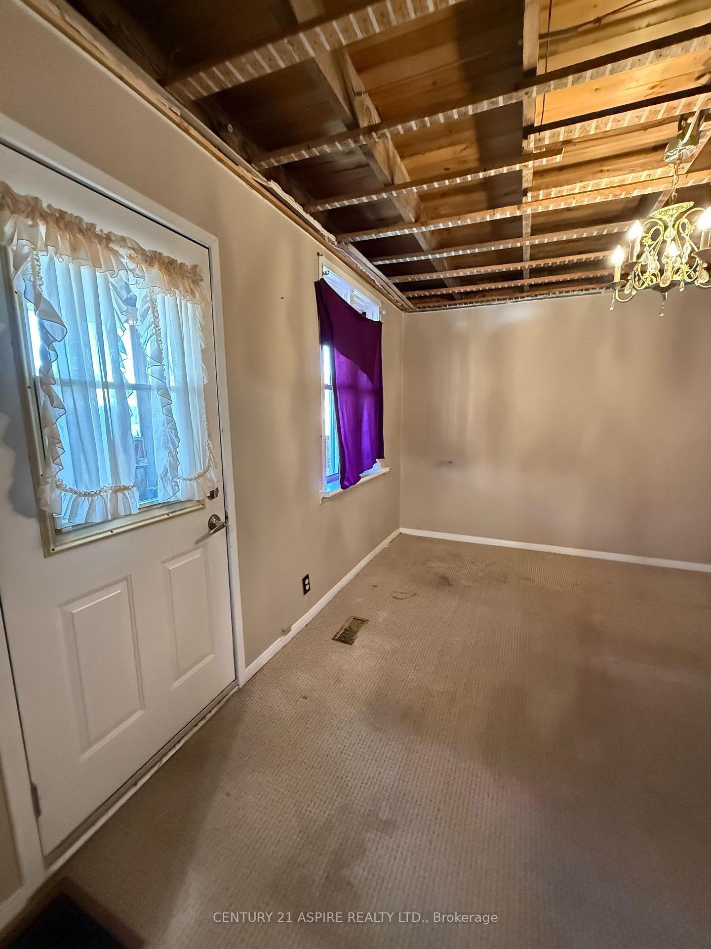 Photo 15 of 998 Bronx Street, Pembroke, Pembroke — HOMEH