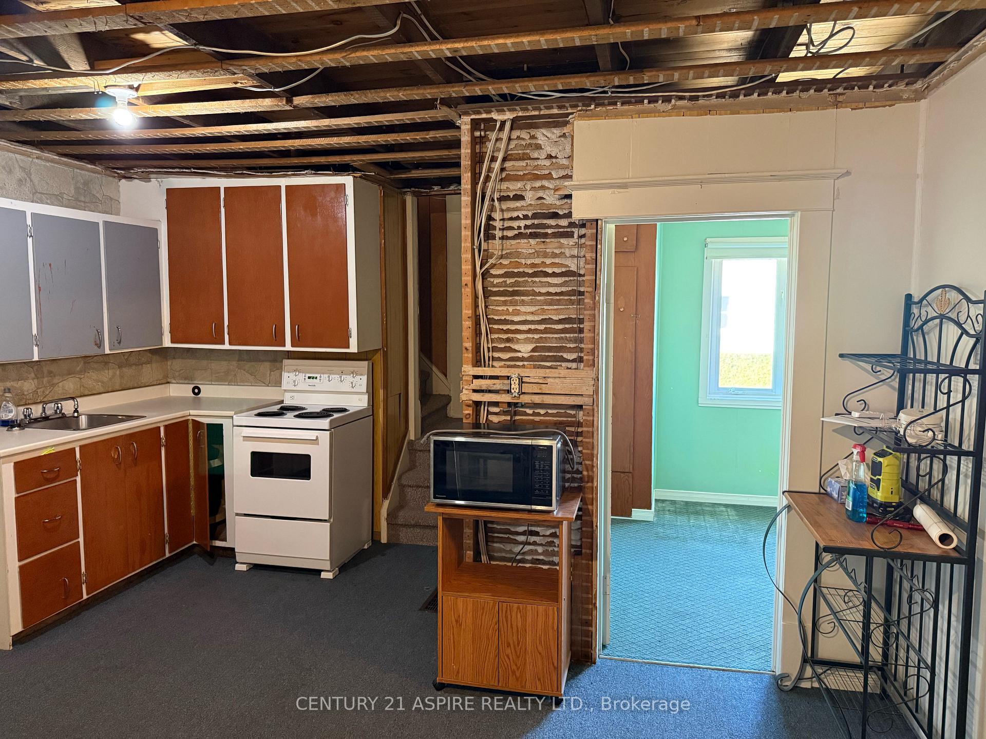 Photo 23 of 998 Bronx Street, Pembroke, Pembroke — HOMEH