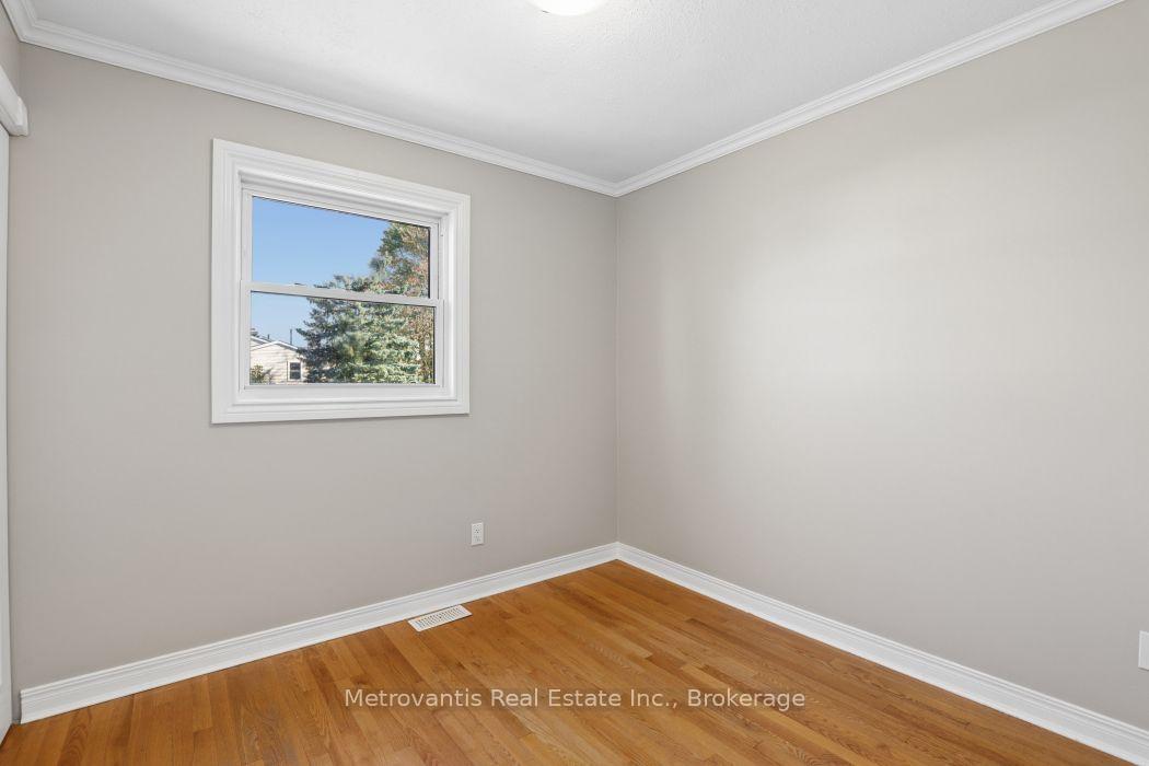 Photo 28 of 580 Chenier Way, Ottawa, Fallingbrook/Pineridge — HOMEH