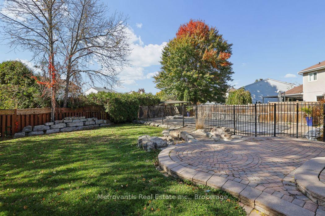 Photo 34 of 580 Chenier Way, Ottawa, Fallingbrook/Pineridge — HOMEH