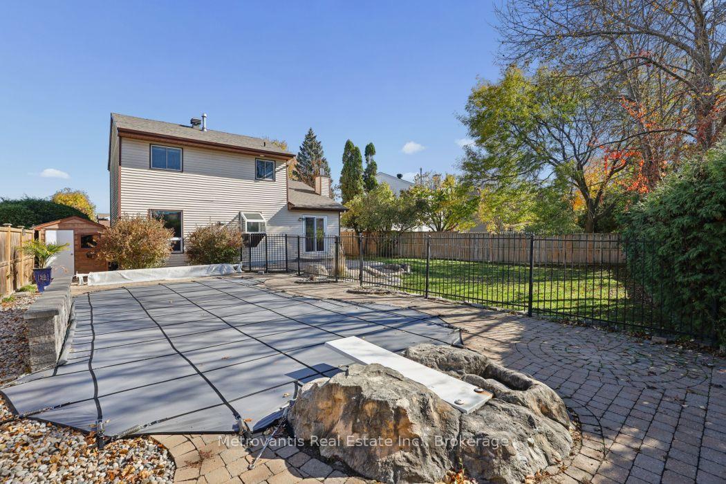 Photo 37 of 580 Chenier Way, Ottawa, Fallingbrook/Pineridge — HOMEH