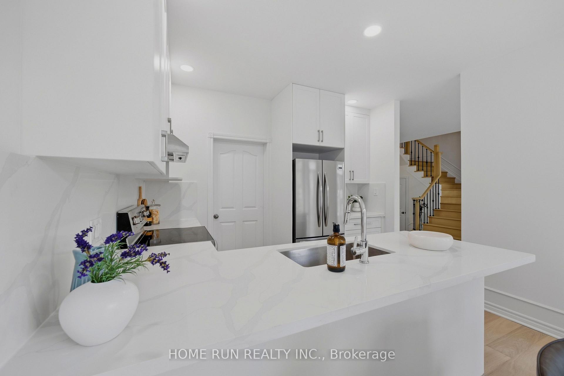 Photo 13 of 4 Drysdale Street, Ottawa, Kanata - Beaverbrook — HOMEH