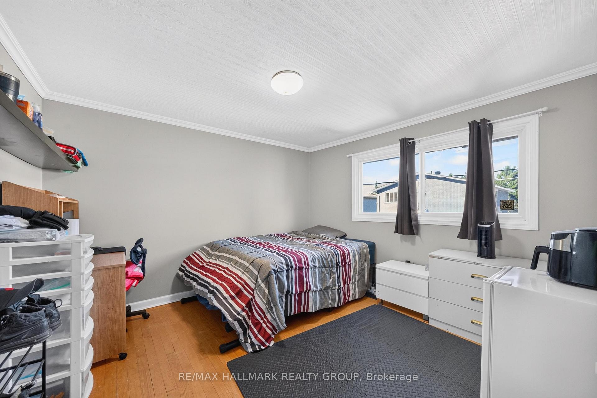 Photo 19 of 969 Eiffel Avenue, Ottawa, Carleton Square — HOMEH