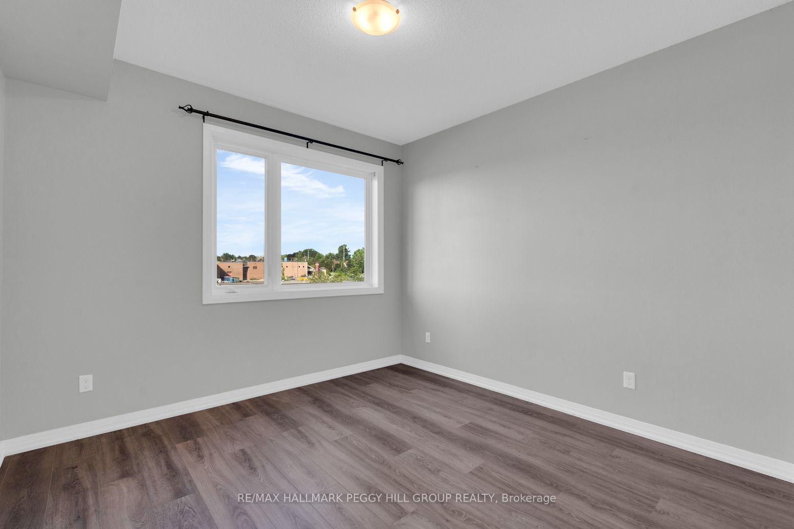 Photo 5 of Unit 308, 299 Cundles Road E, Barrie, Alliance — HOMEH