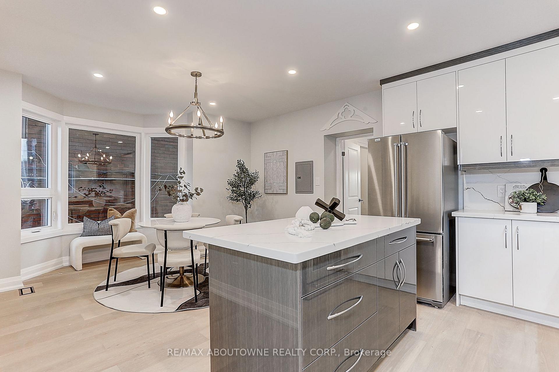 Photo 9 of 564 Dufferin Street, Toronto, Little Portugal — HOMEH