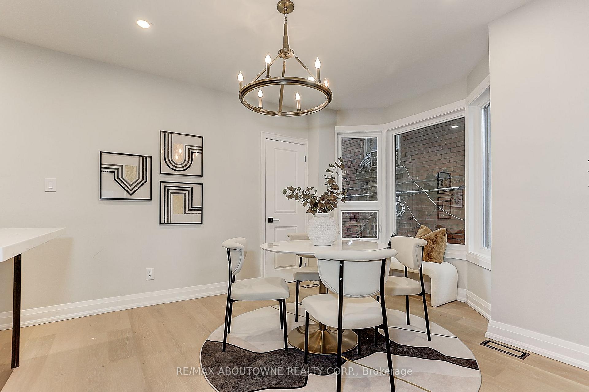 Photo 14 of 564 Dufferin Street, Toronto, Little Portugal — HOMEH