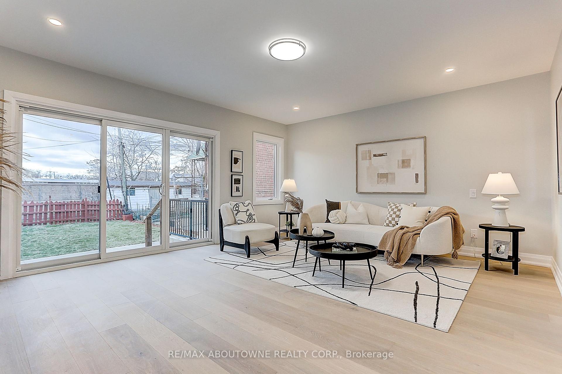 Photo 18 of 564 Dufferin Street, Toronto, Little Portugal — HOMEH