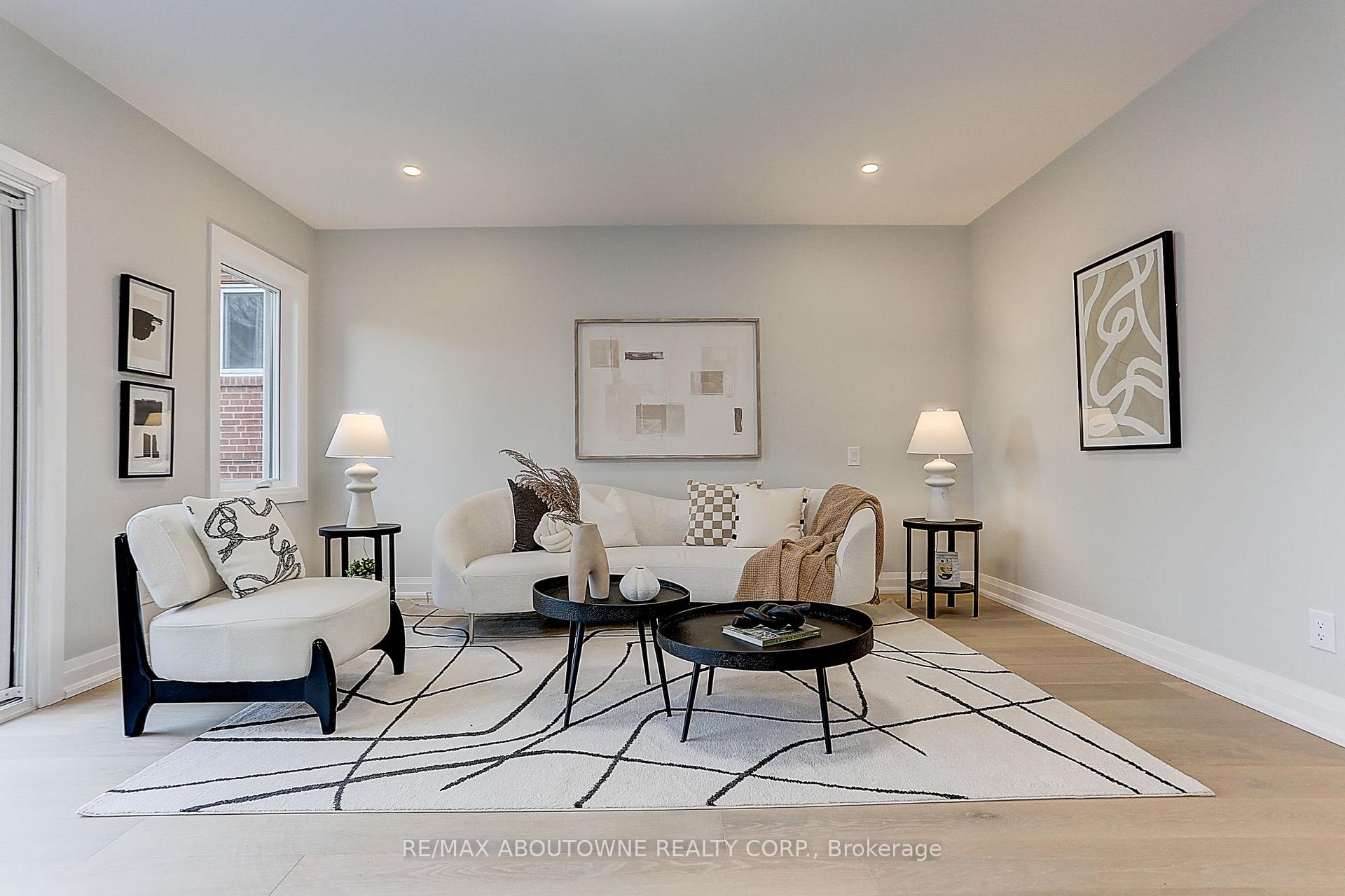 Photo 19 of 564 Dufferin Street, Toronto, Little Portugal — HOMEH