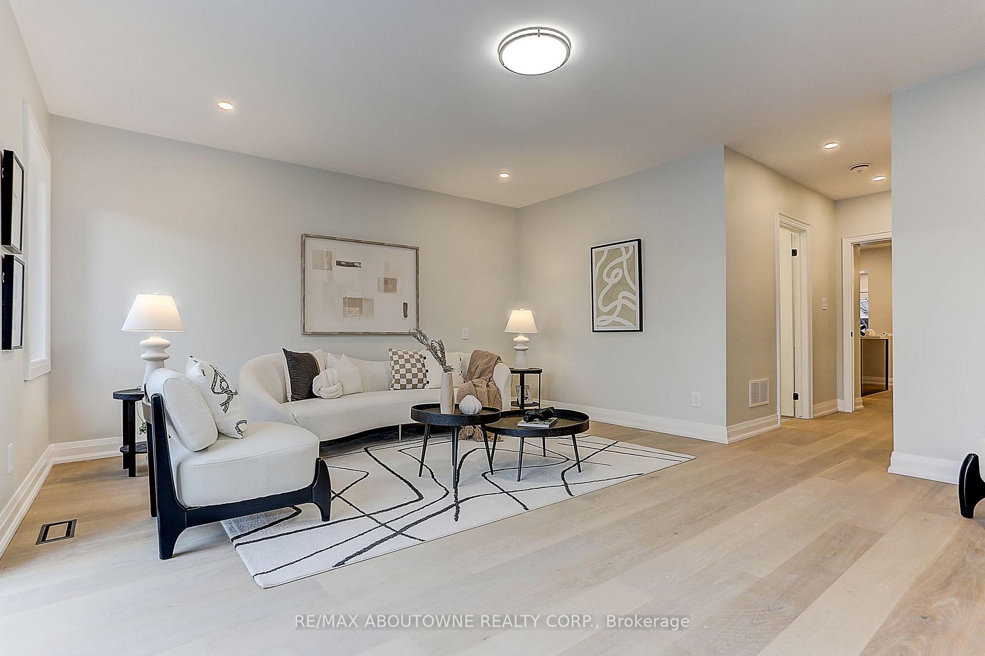 Photo 20 of 564 Dufferin Street, Toronto, Little Portugal — HOMEH
