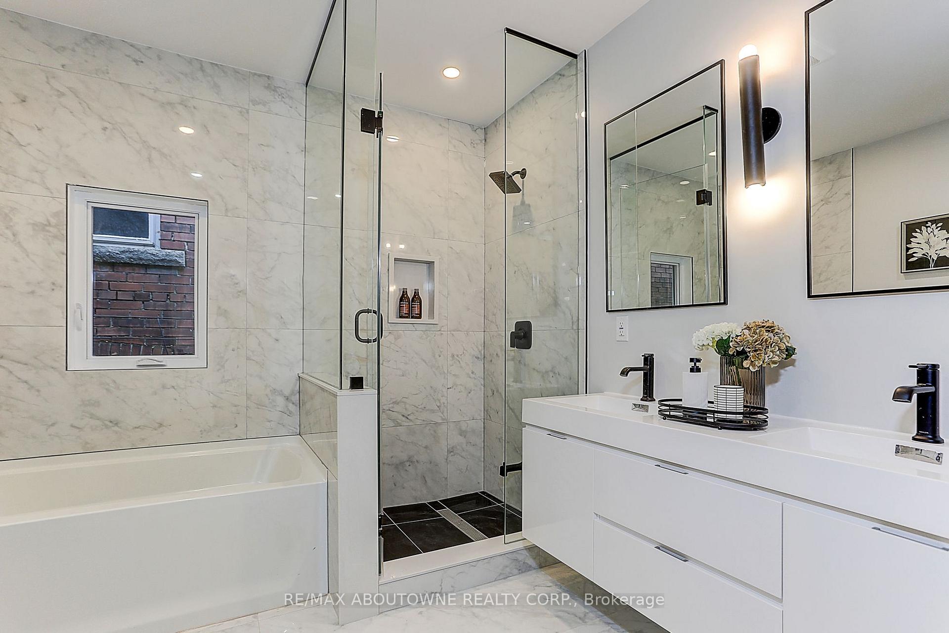 Photo 29 of 564 Dufferin Street, Toronto, Little Portugal — HOMEH