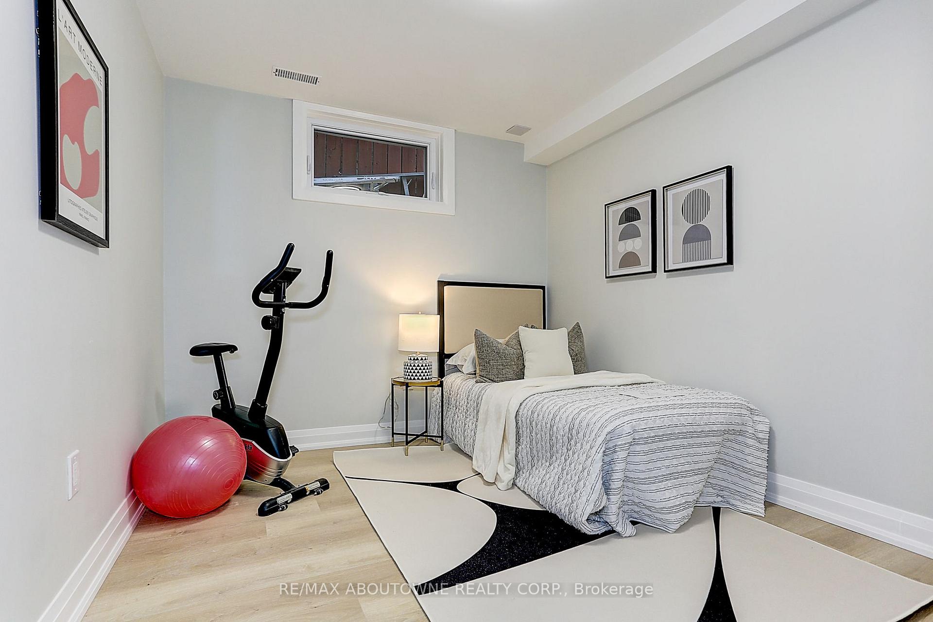 Photo 41 of 564 Dufferin Street, Toronto, Little Portugal — HOMEH
