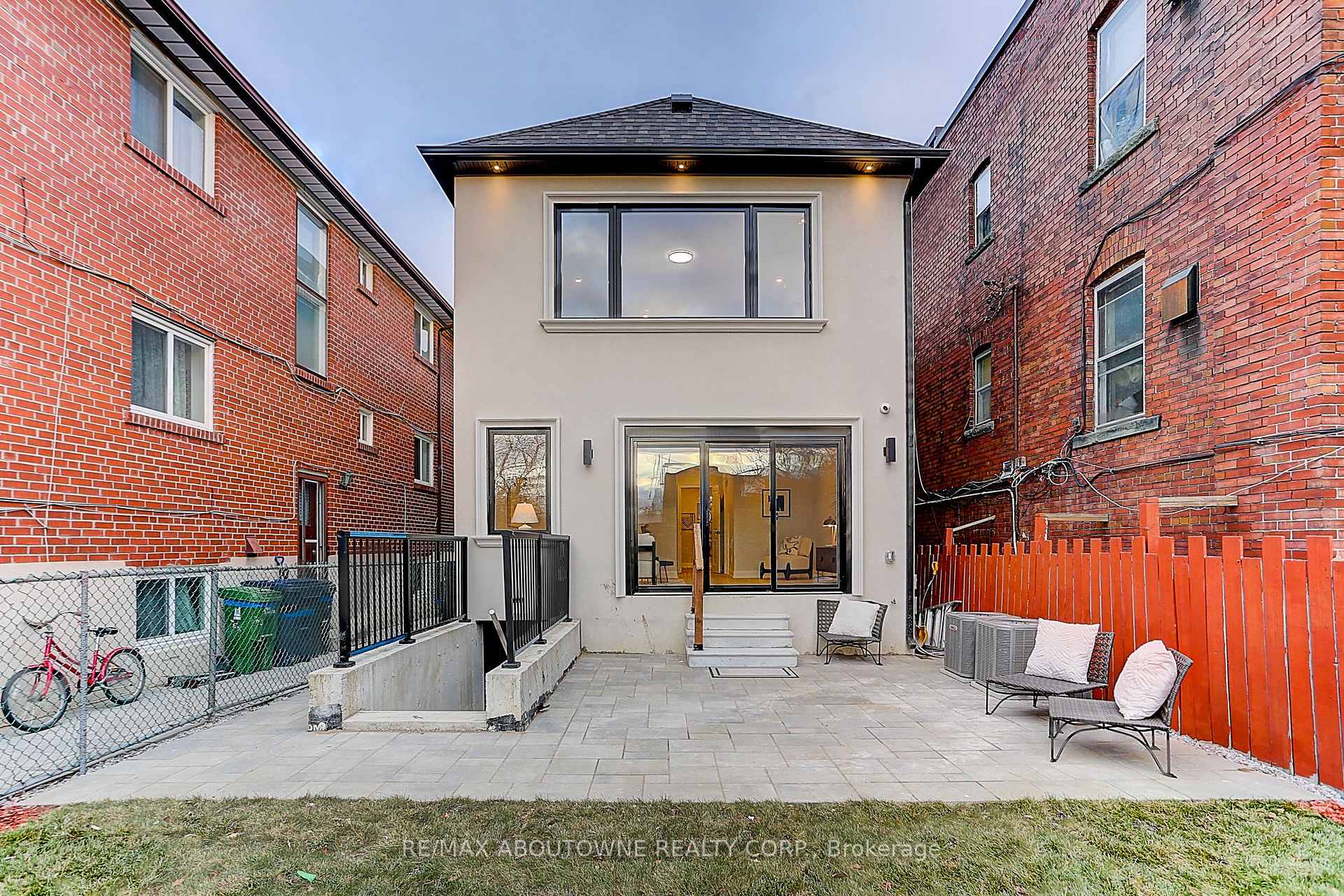 Photo 49 of 564 Dufferin Street, Toronto, Little Portugal — HOMEH