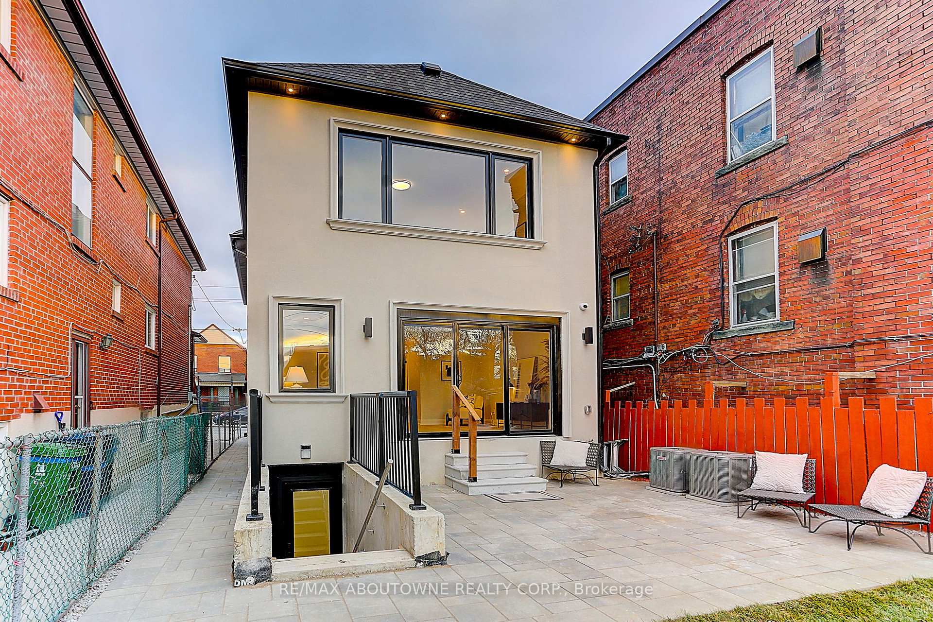 Photo 50 of 564 Dufferin Street, Toronto, Little Portugal — HOMEH