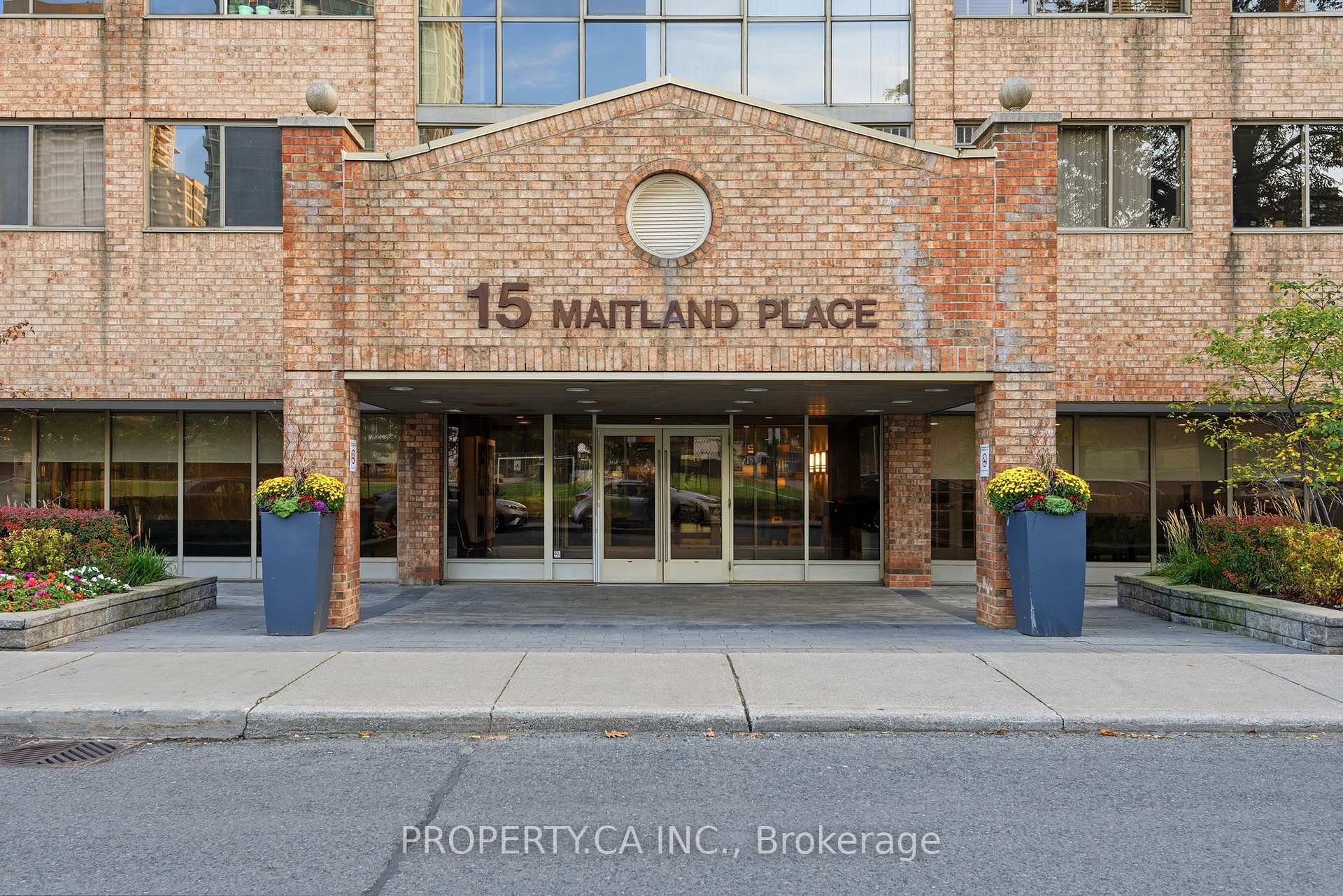 Photo 19 of Unit 1811, 15 Maitland Place, Toronto, Cabbagetown-South St. James Town — HOMEH