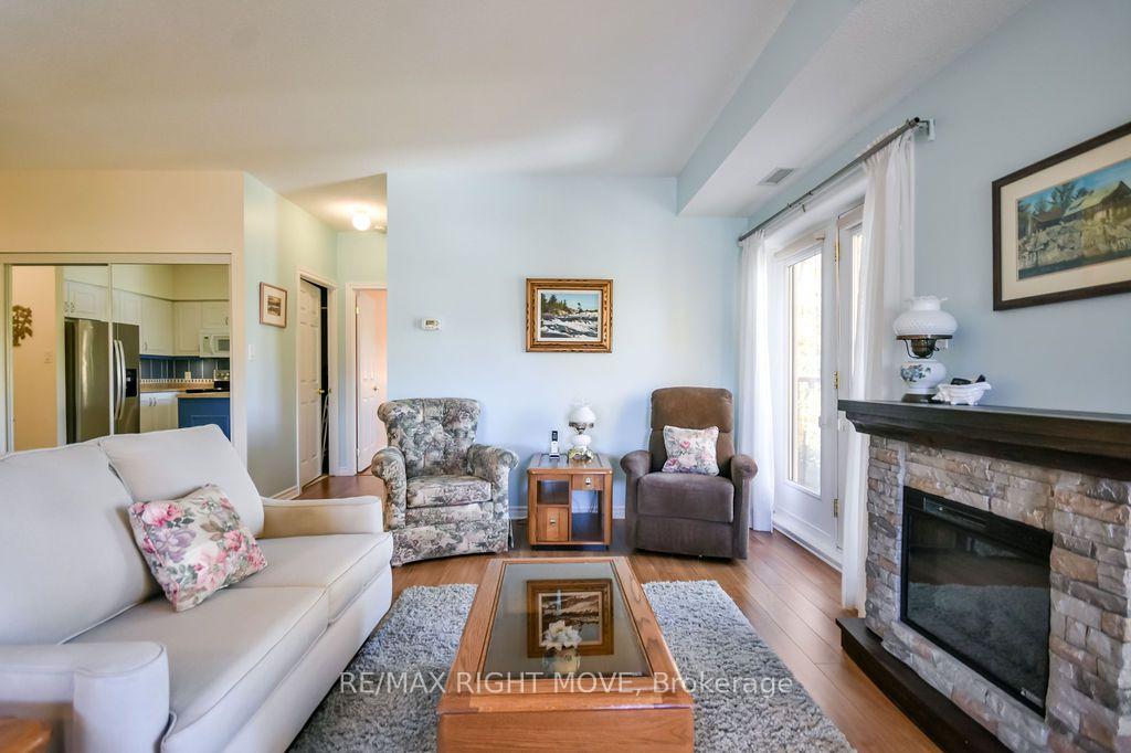 Photo 11 of Unit Unit 302, 9 Westmount Drive S, Orillia — HOMEH