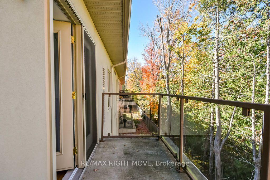 Photo 28 of Unit Unit 302, 9 Westmount Drive S, Orillia — HOMEH