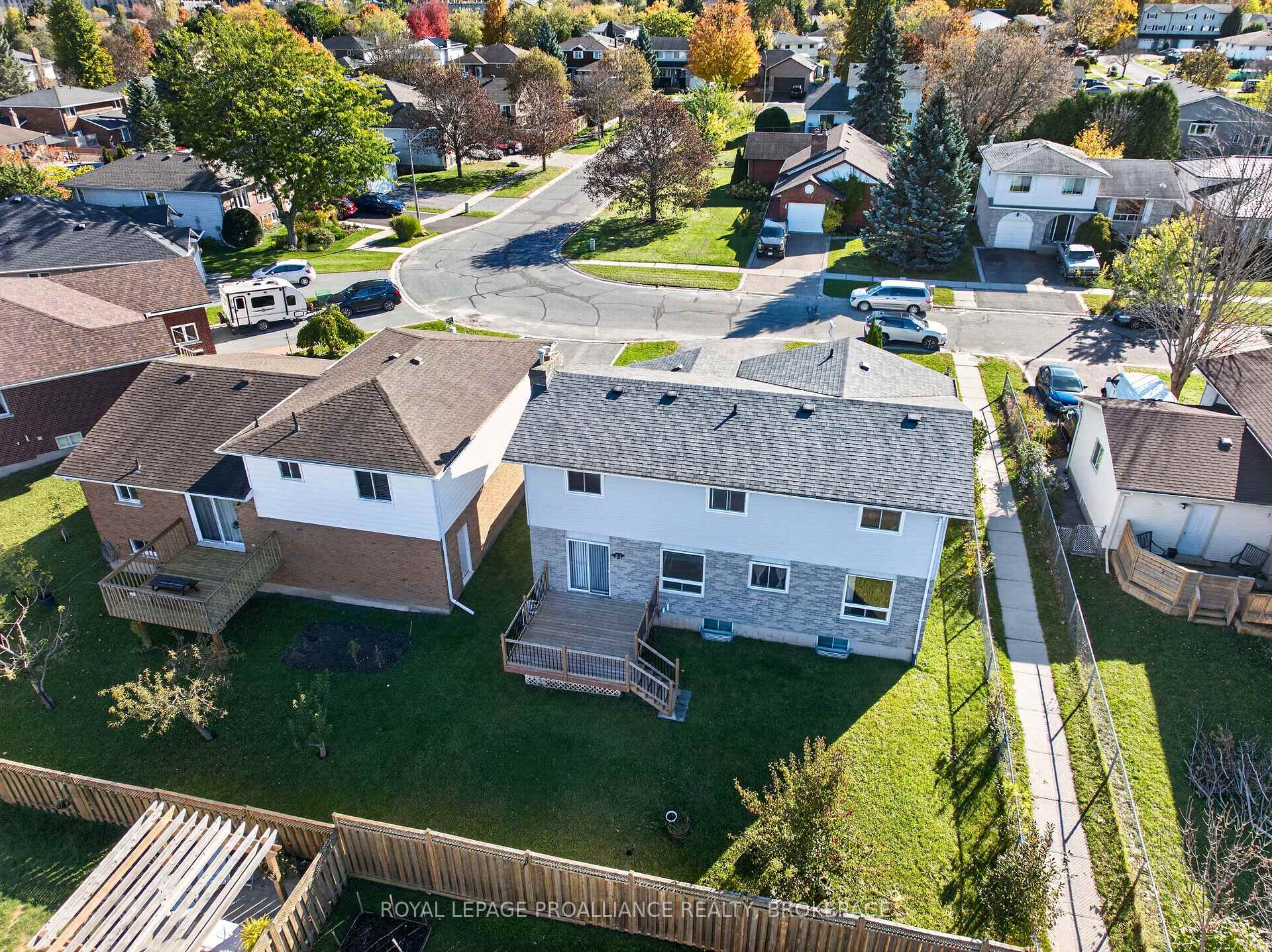 Photo 3 of 323 Sunrise Crescent, Kingston, East Gardiners Rd — HOMEH