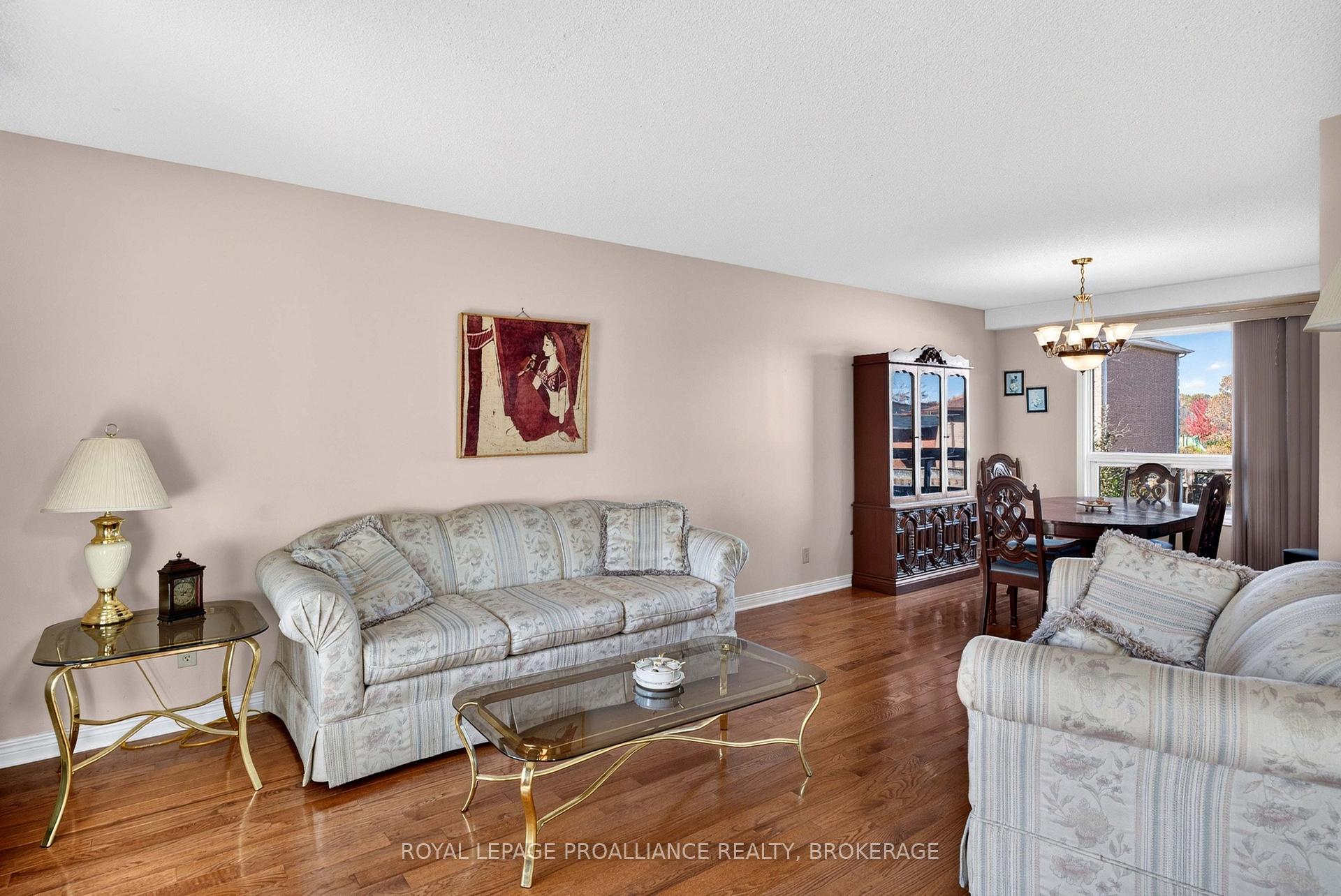 Photo 10 of 323 Sunrise Crescent, Kingston, East Gardiners Rd — HOMEH
