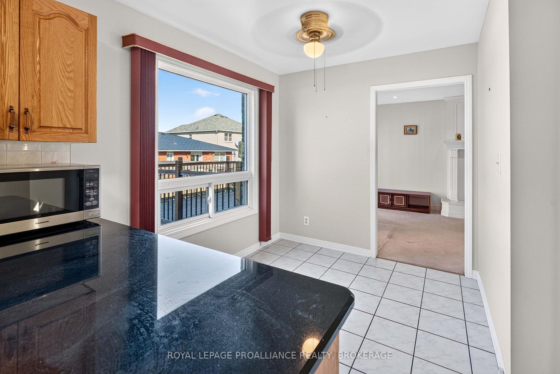 Photo 17 of 323 Sunrise Crescent, Kingston, East Gardiners Rd — HOMEH