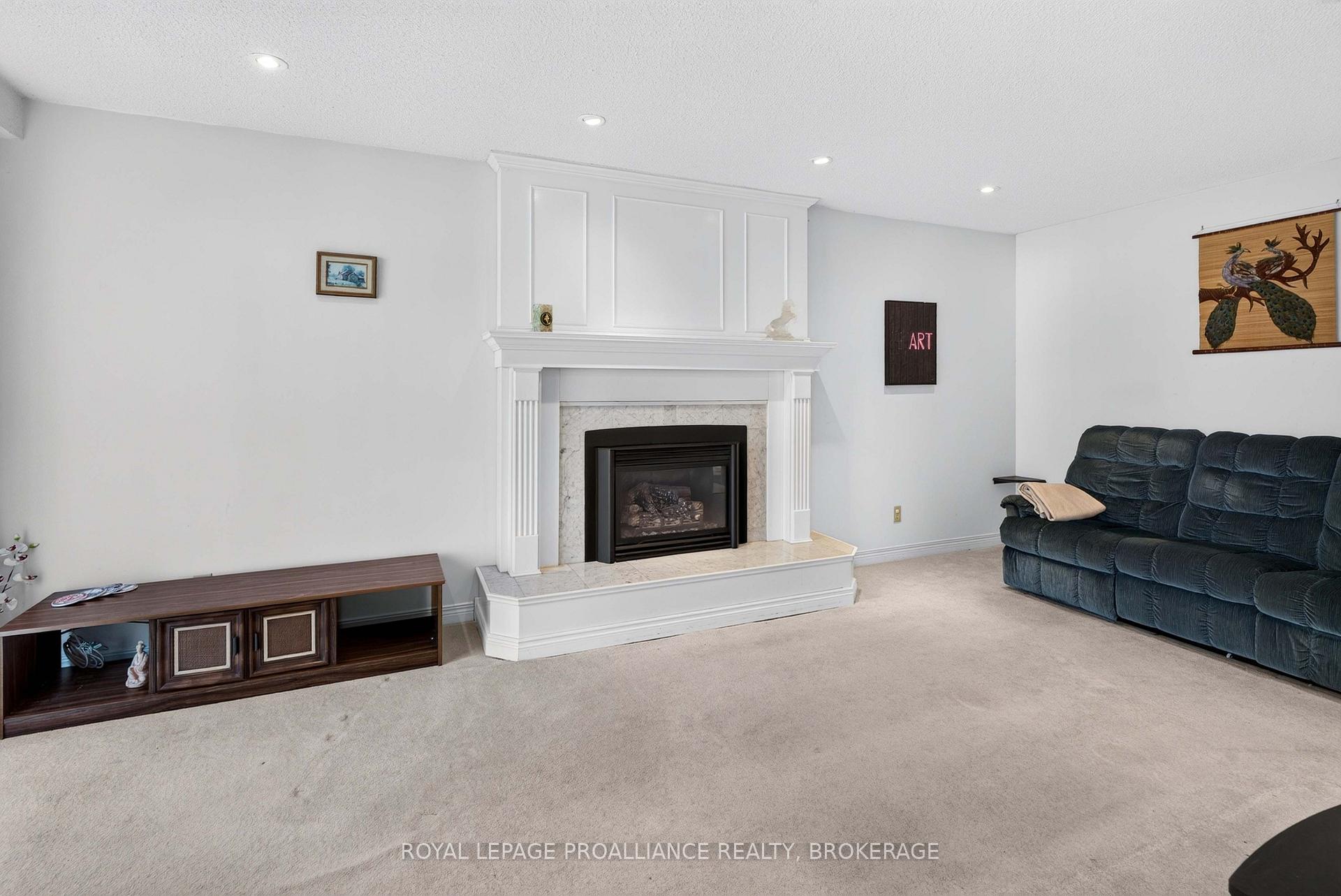 Photo 19 of 323 Sunrise Crescent, Kingston, East Gardiners Rd — HOMEH