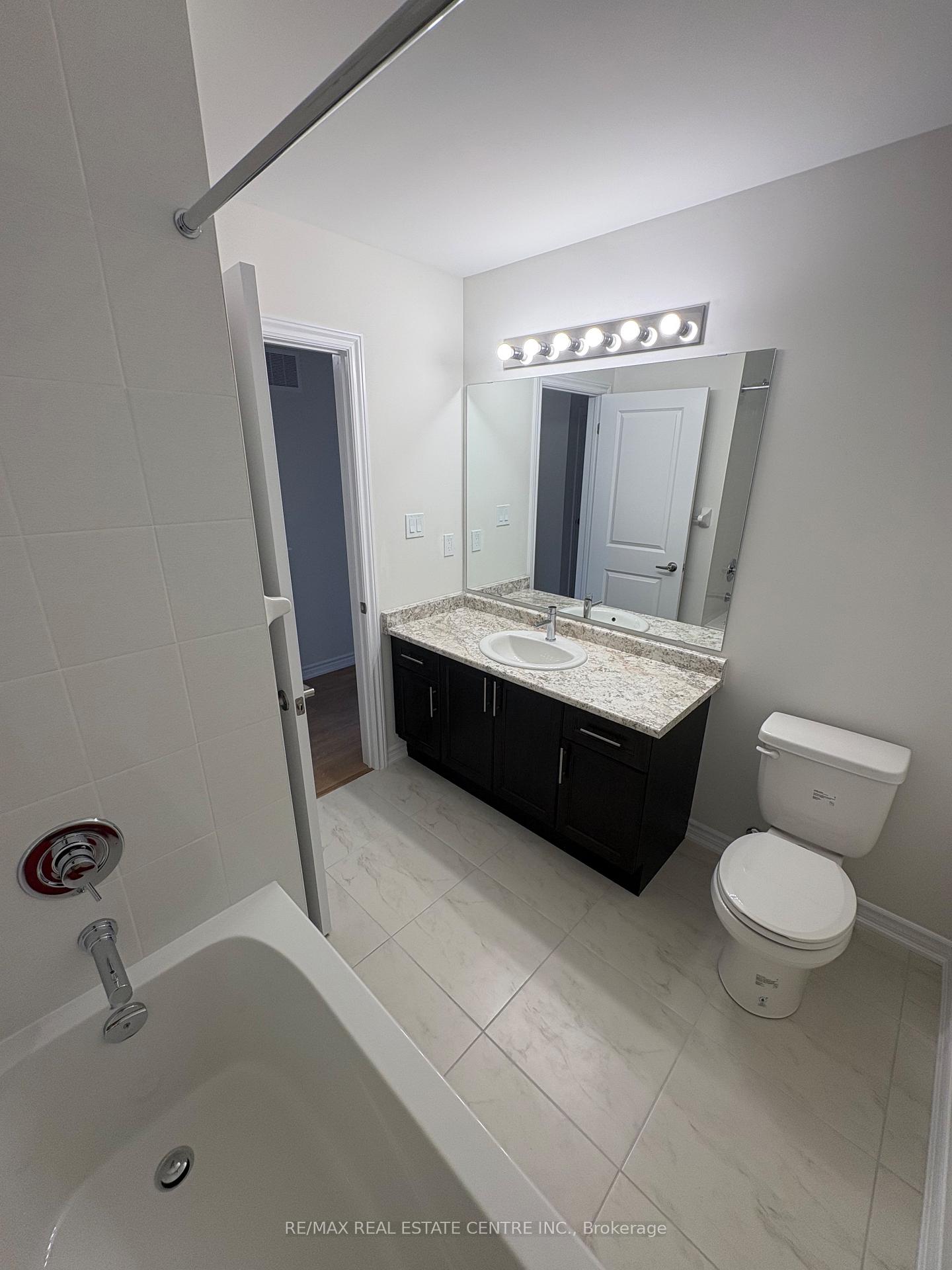Photo 17 of 1911 Upper Thames Drive, Woodstock, Woodstock - North — HOMEH