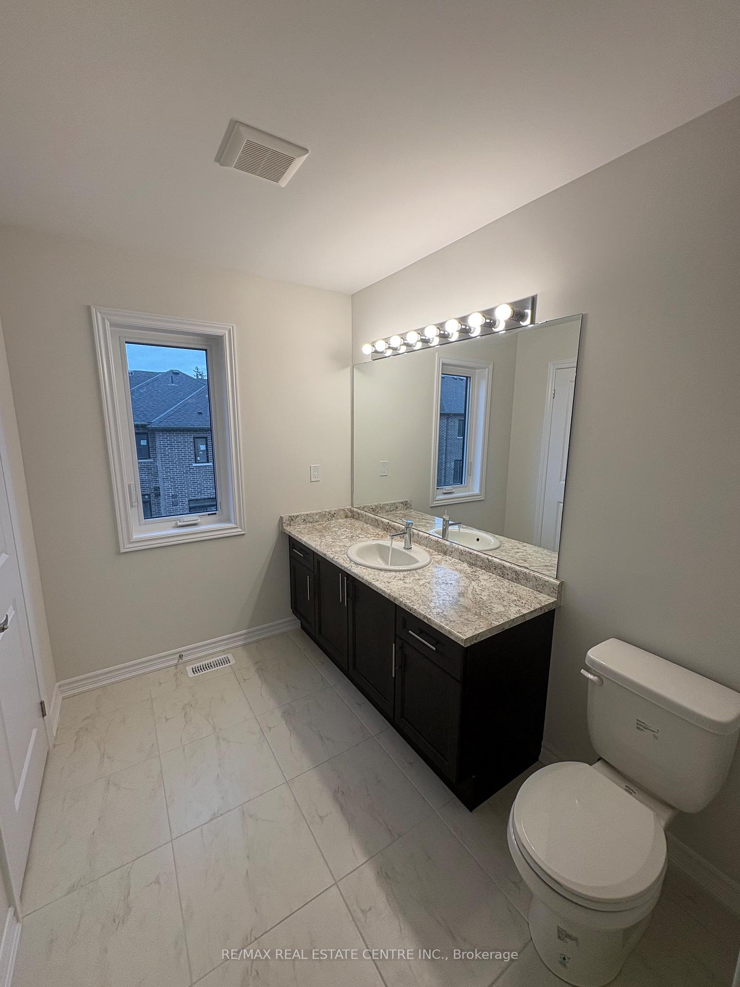 Photo 25 of 1911 Upper Thames Drive, Woodstock, Woodstock - North — HOMEH