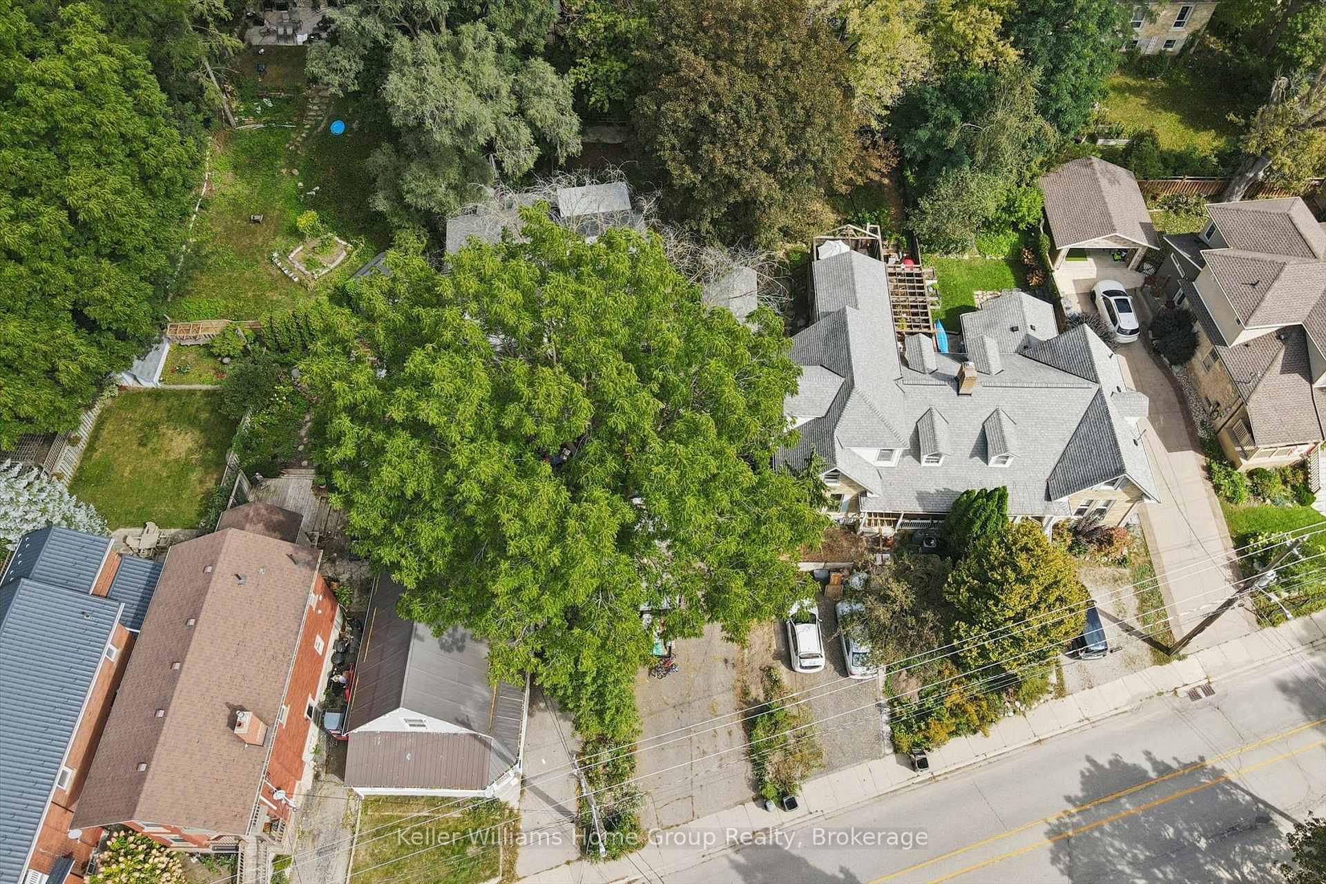 Photo 36 of 37 Arthur Street N, Guelph, St. George's — HOMEH