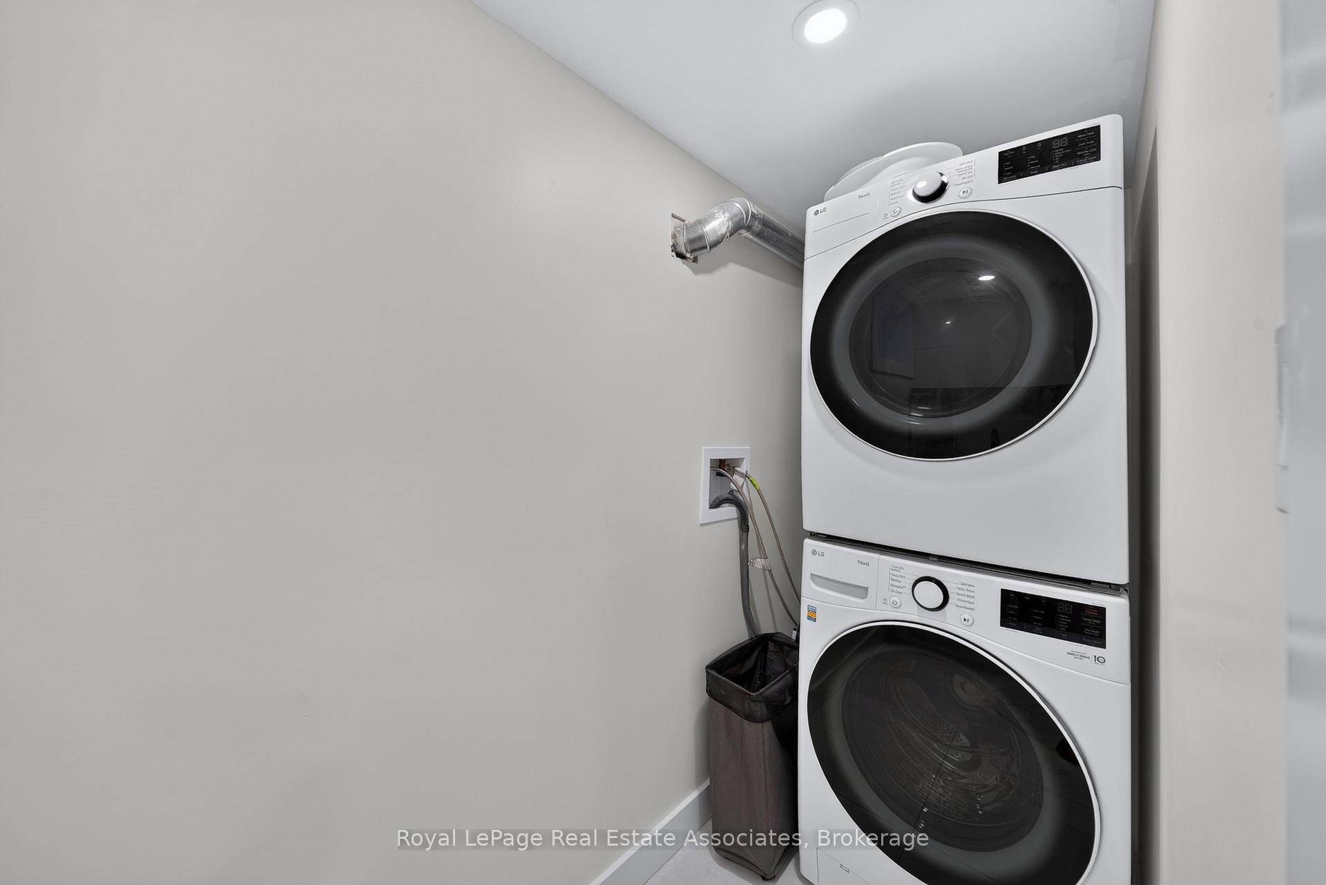 Photo 35 of 2141 Herridge Drive, Mississauga, Sheridan — HOMEH