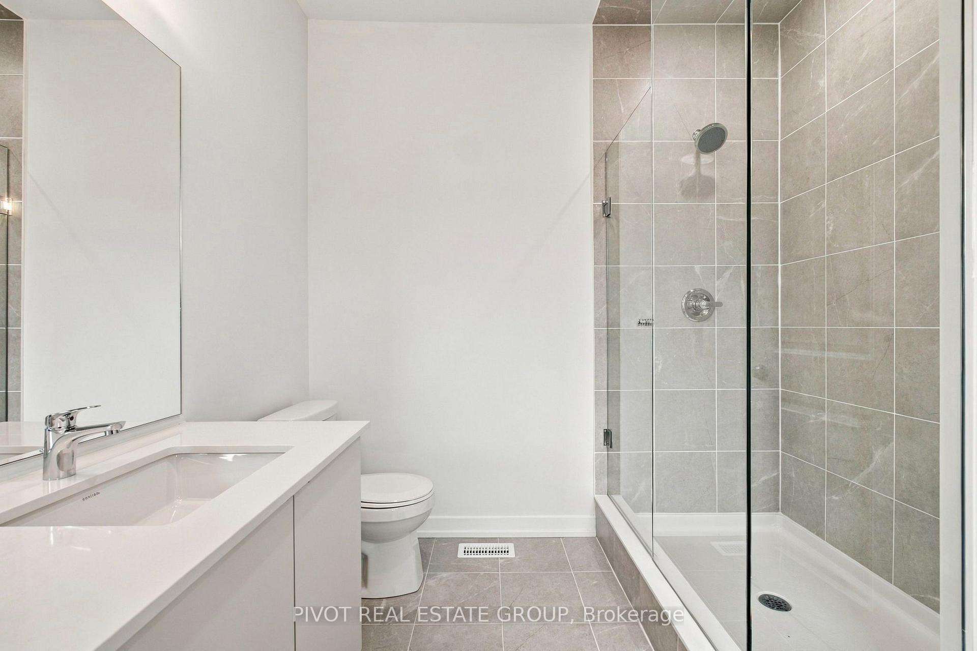 Photo 24 of 136 Danielle Moore Circle, Scarborough, Bendale — HOMEH