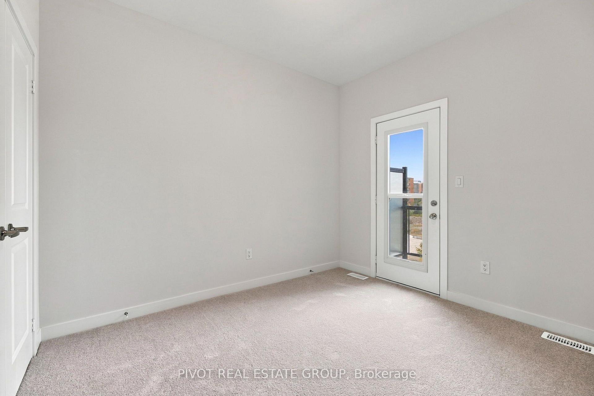 Photo 26 of 136 Danielle Moore Circle, Scarborough, Bendale — HOMEH