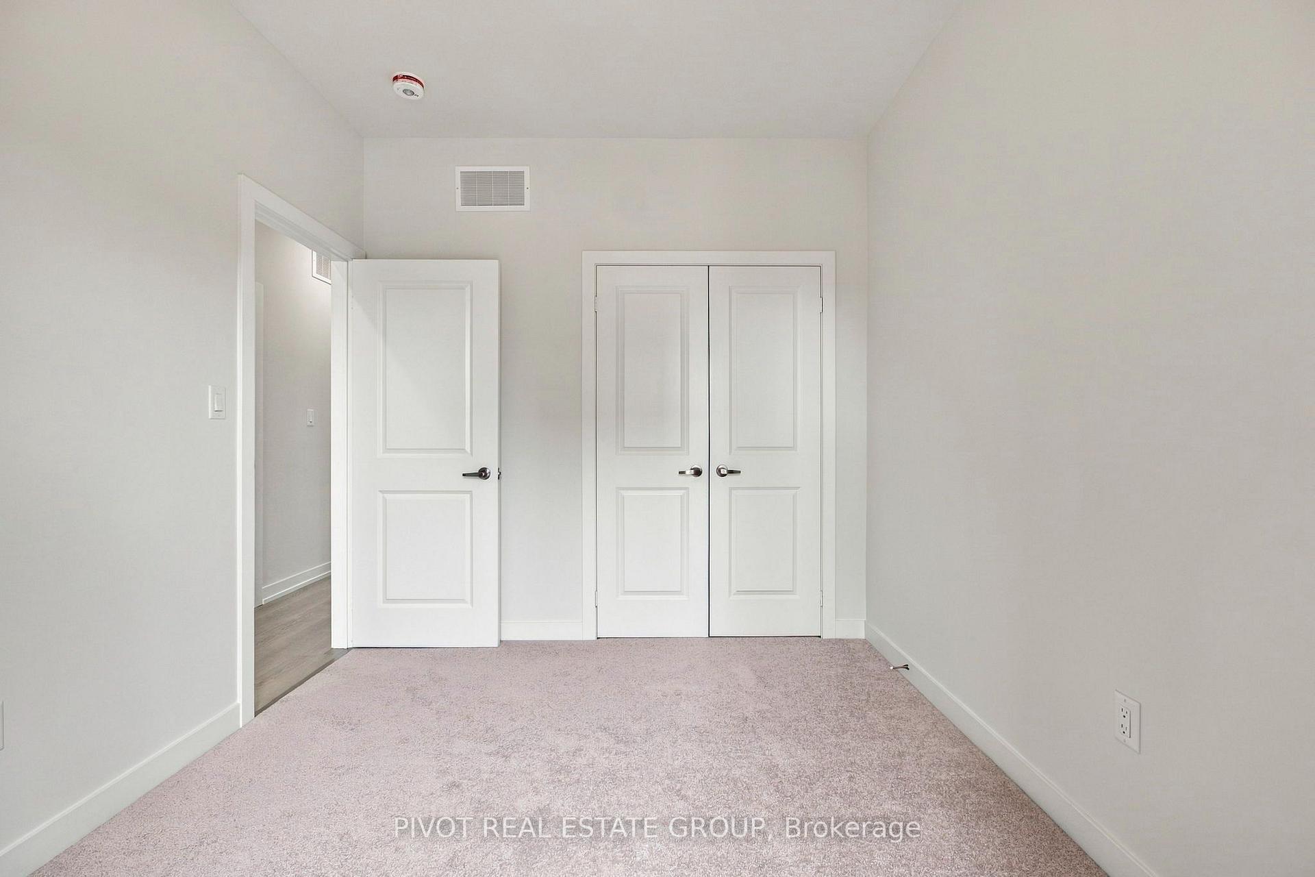 Photo 27 of 136 Danielle Moore Circle, Scarborough, Bendale — HOMEH
