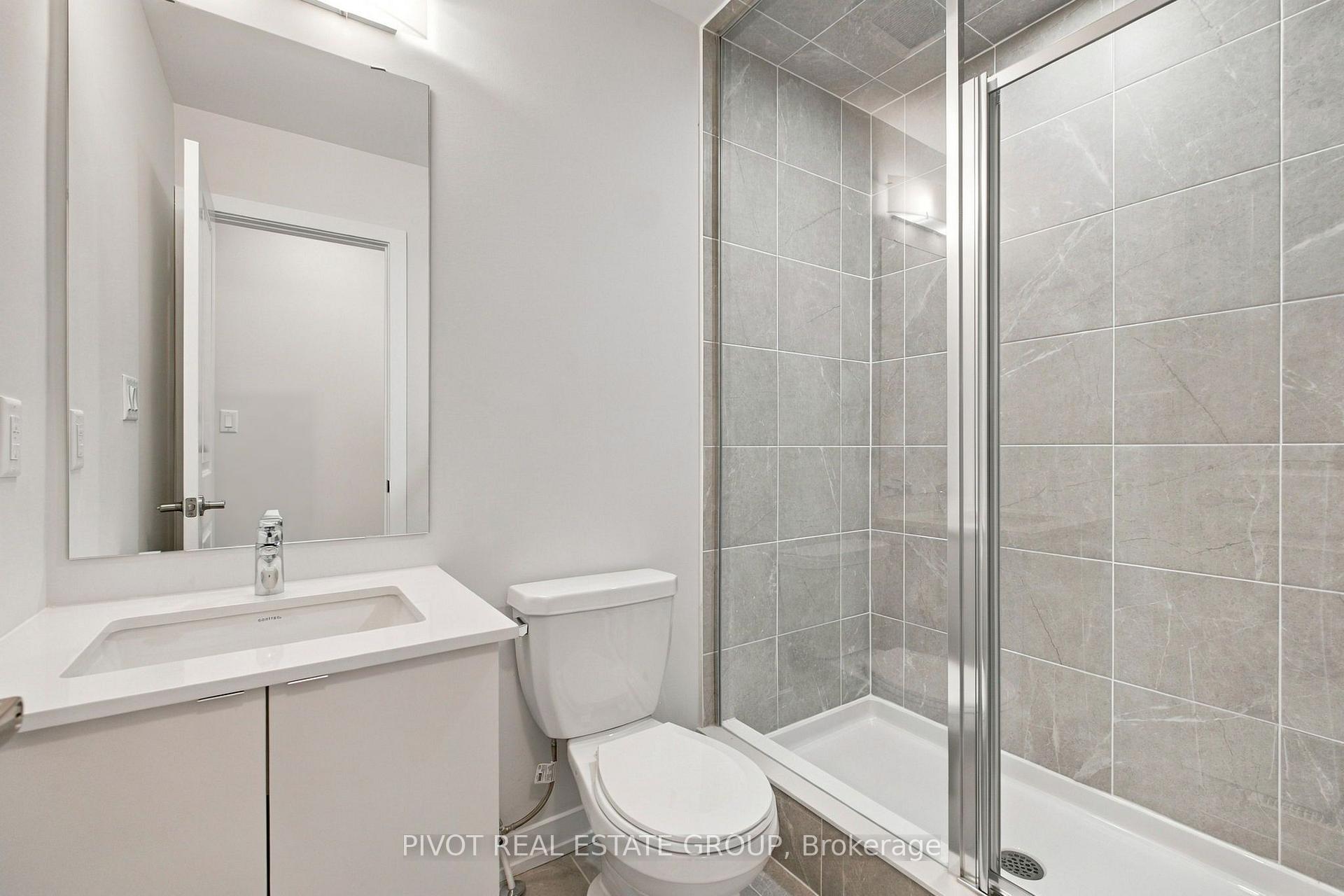 Photo 35 of 136 Danielle Moore Circle, Scarborough, Bendale — HOMEH