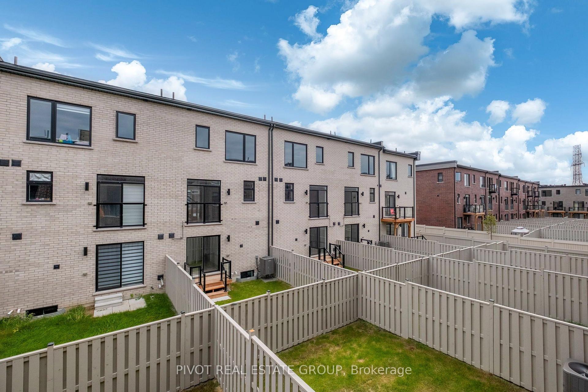 Photo 42 of 136 Danielle Moore Circle, Scarborough, Bendale — HOMEH