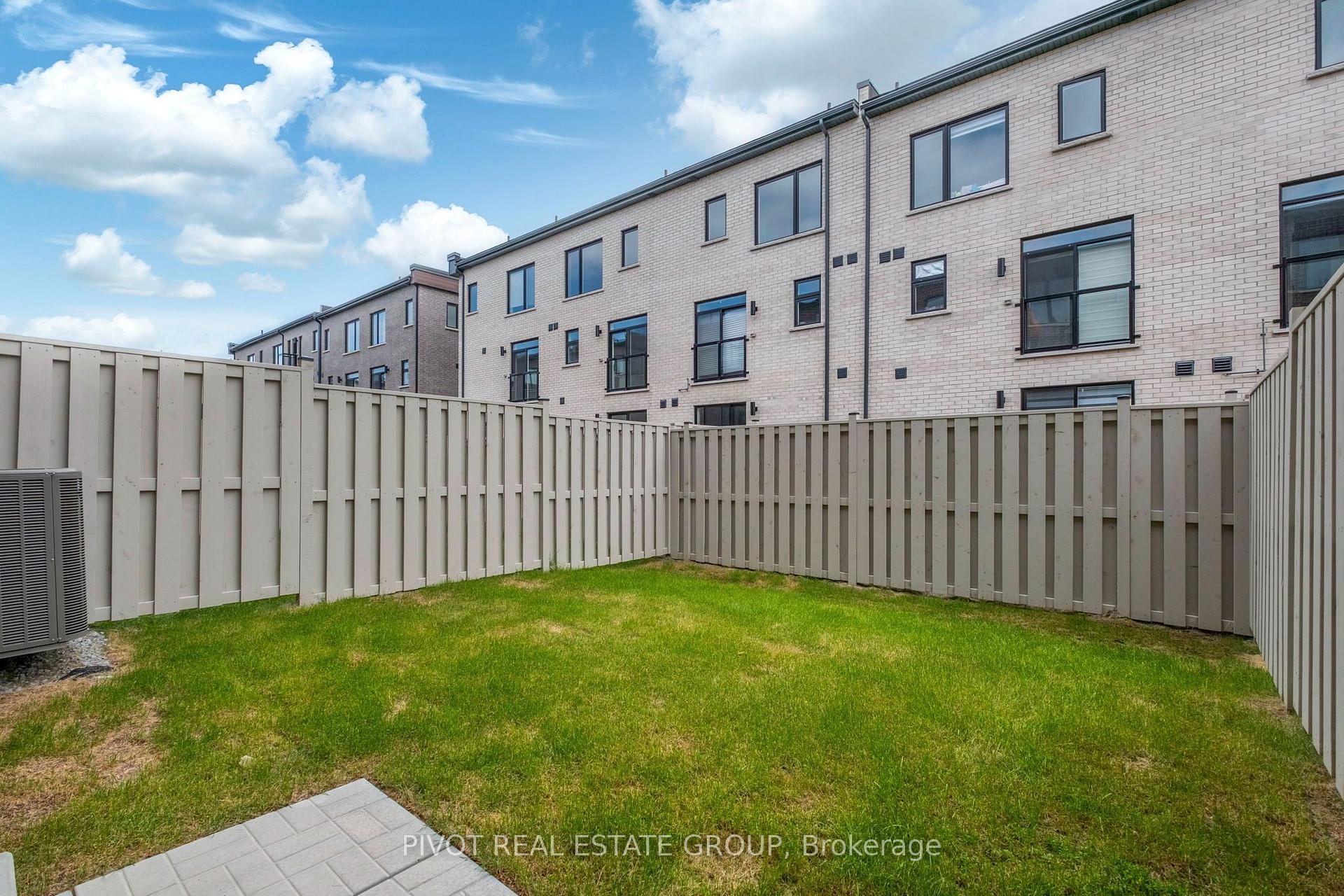 Photo 47 of 136 Danielle Moore Circle, Scarborough, Bendale — HOMEH