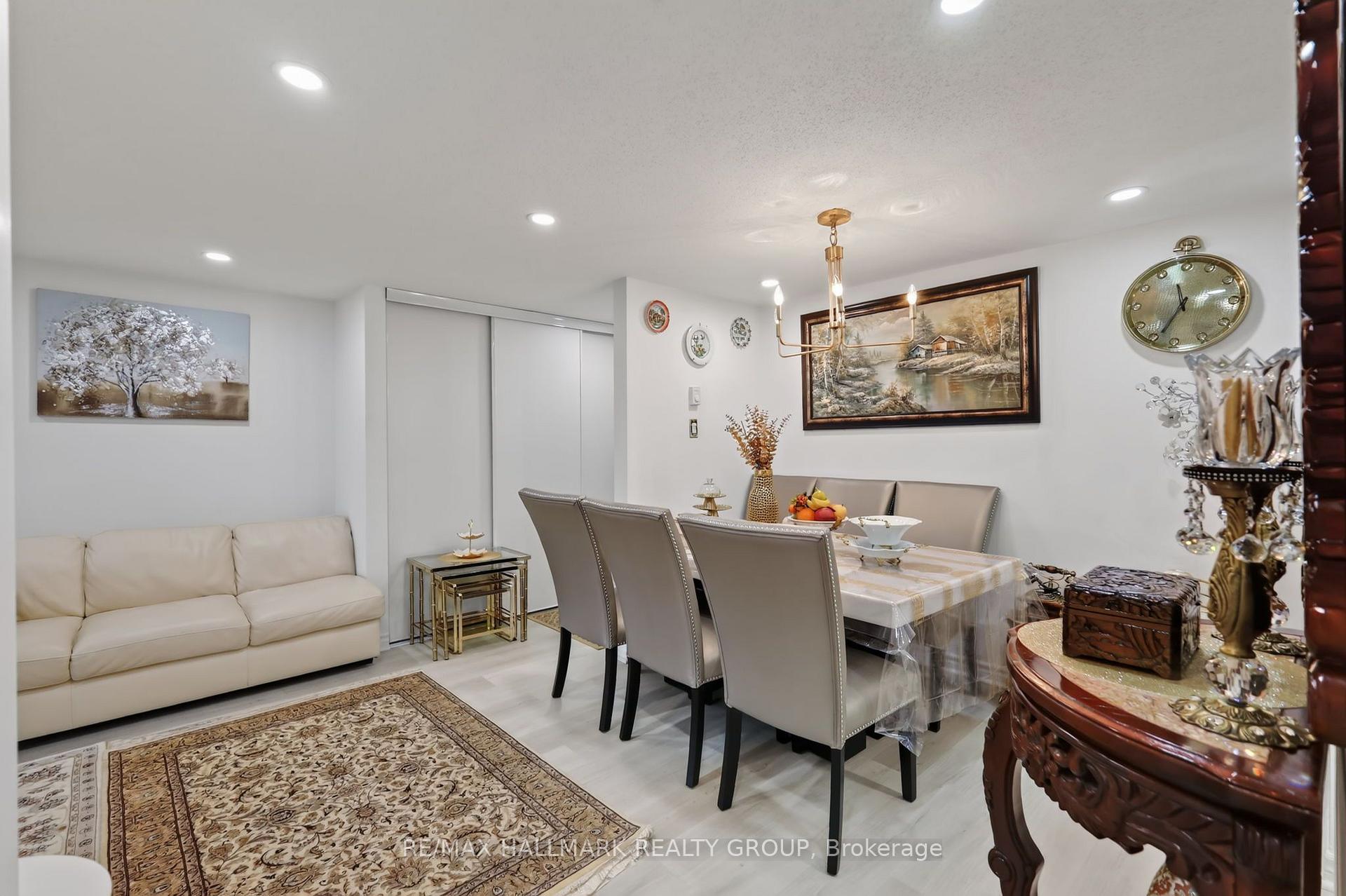 Photo 14 of Unit 102, 6532 Bilberry Drive, Ottawa, Orleans Wood — HOMEH