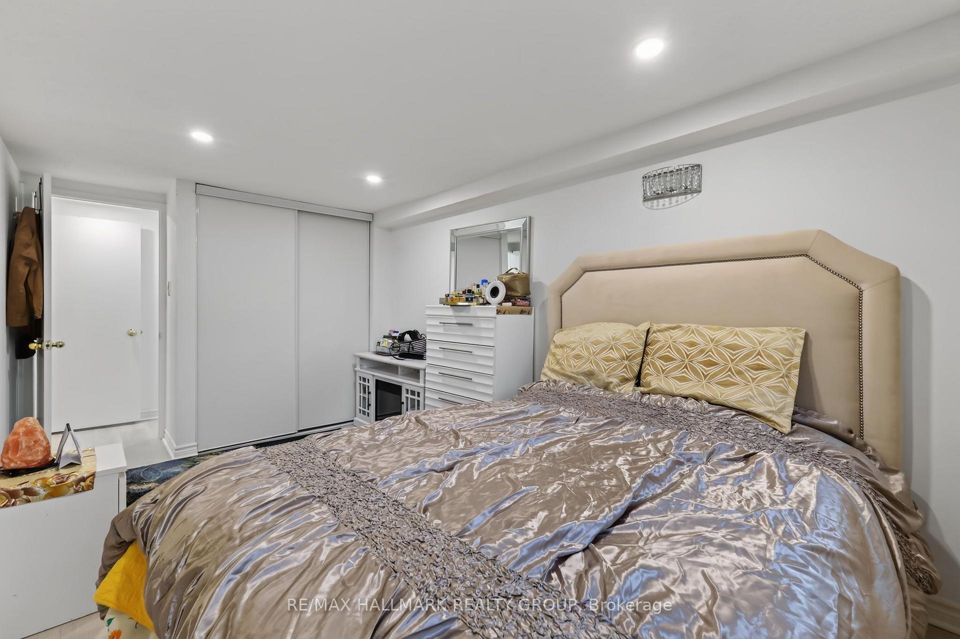 Photo 19 of Unit 102, 6532 Bilberry Drive, Ottawa, Orleans Wood — HOMEH