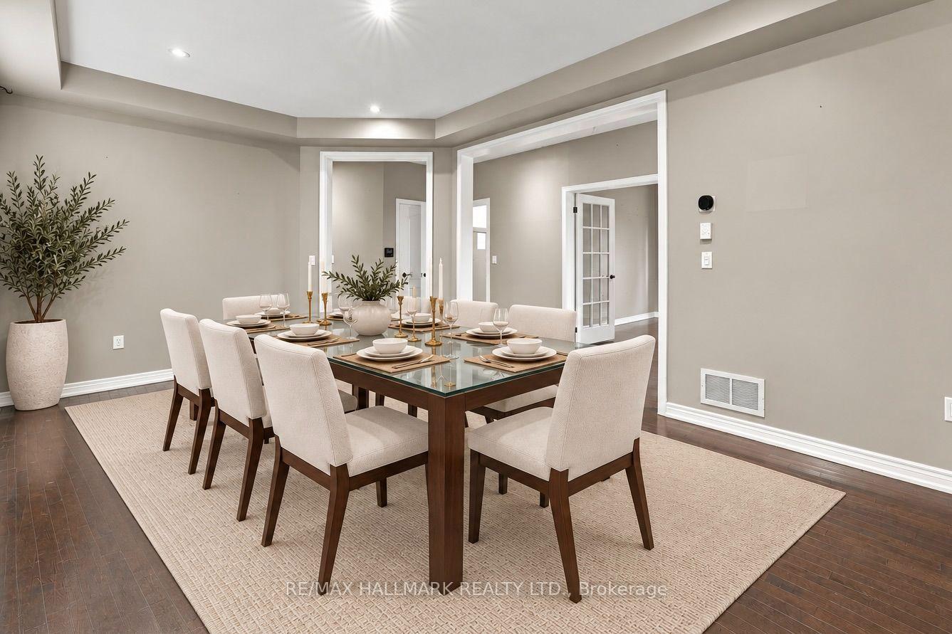 Photo 15 of 19 Durango Drive, Brampton, Credit Valley — HOMEH