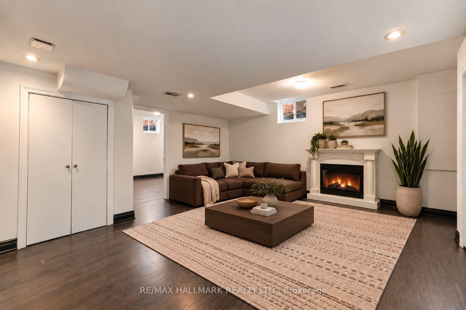 Photo 34 of 19 Durango Drive, Brampton, Credit Valley — HOMEH