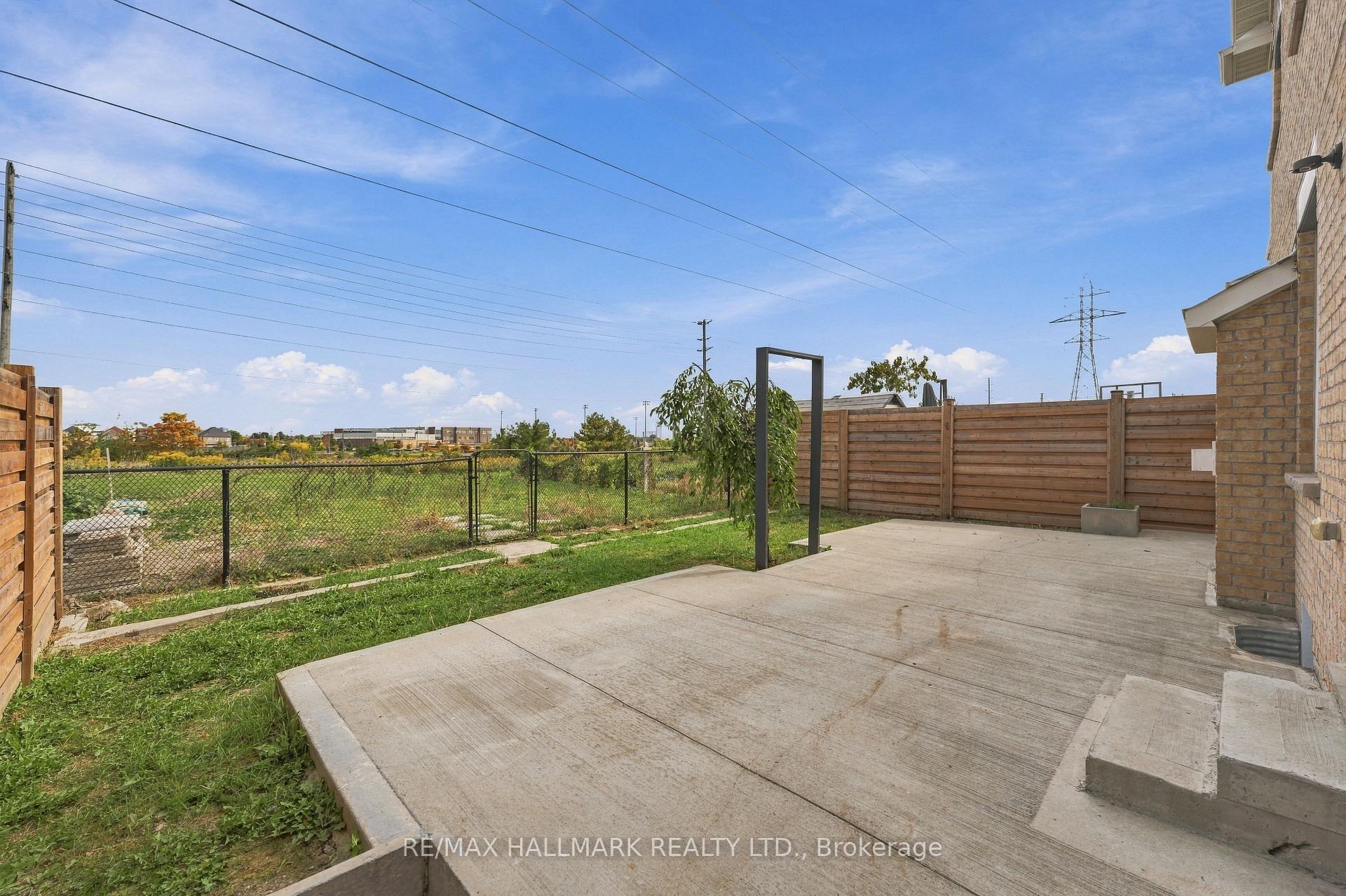 Photo 46 of 19 Durango Drive, Brampton, Credit Valley — HOMEH