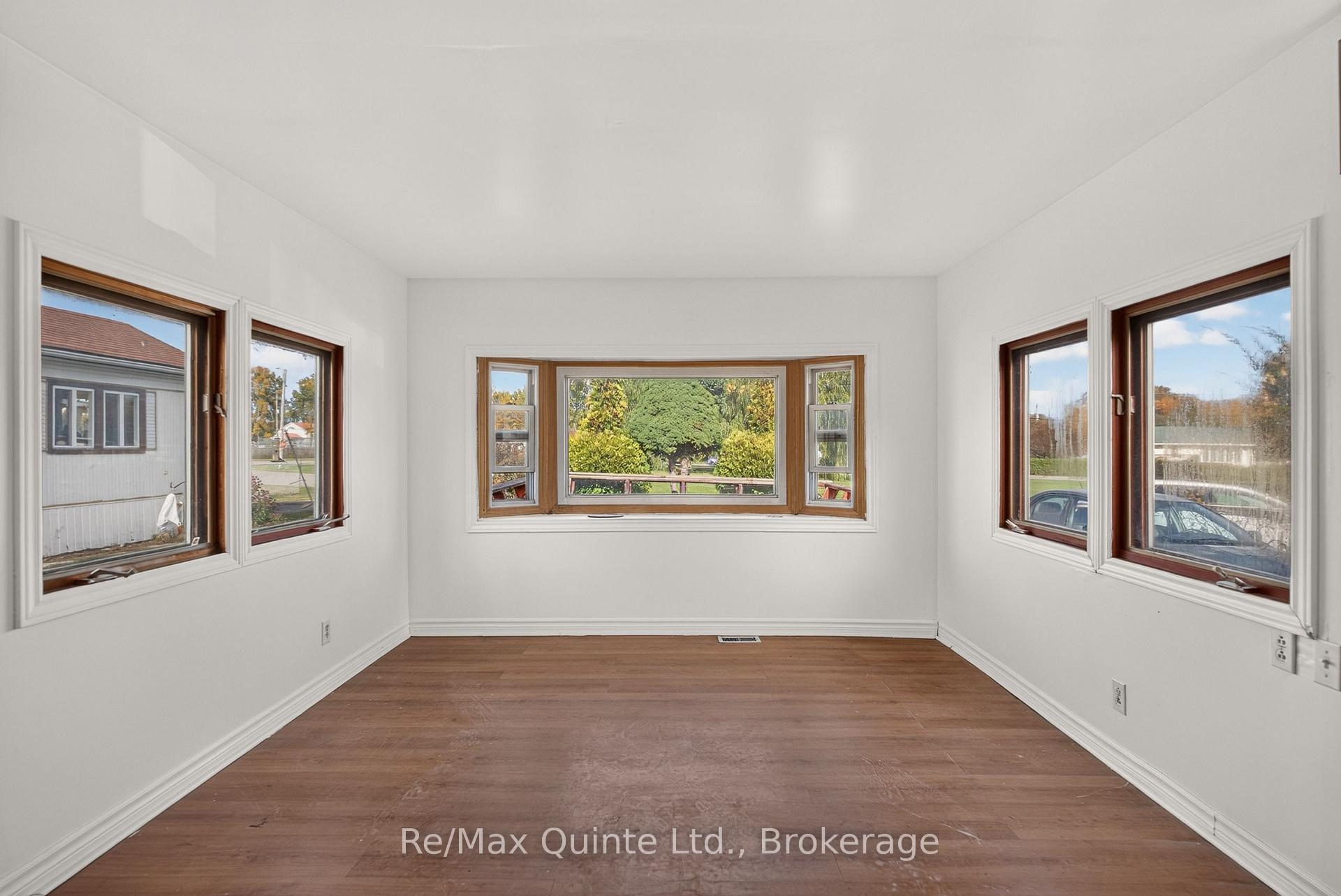 Photo 14 of #9-63 Whites Road, Quinte West, Sidney Ward — HOMEH
